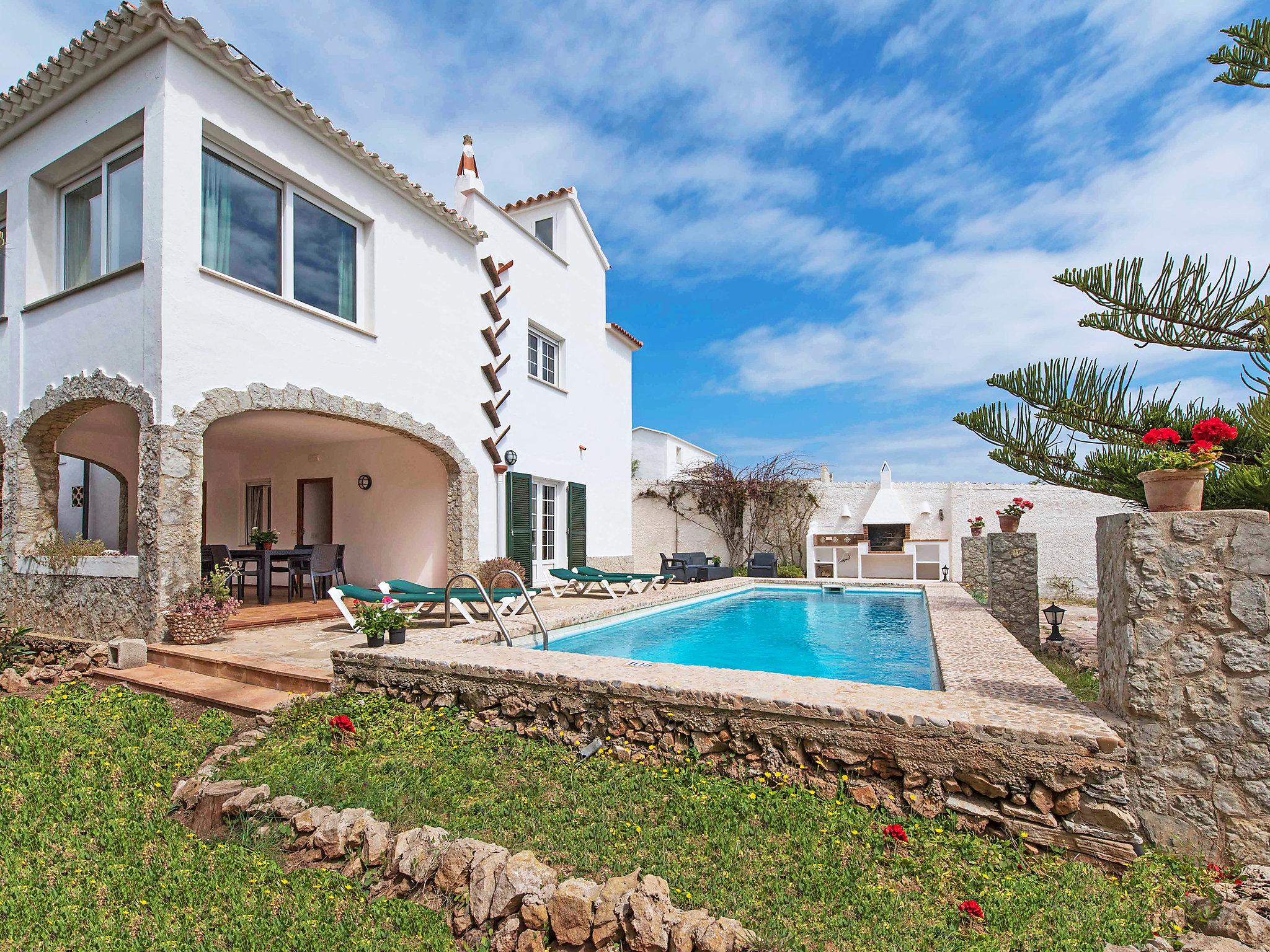 Photo 29 - Maison de 6 chambres à Es Mercadal avec piscine privée et vues à la mer