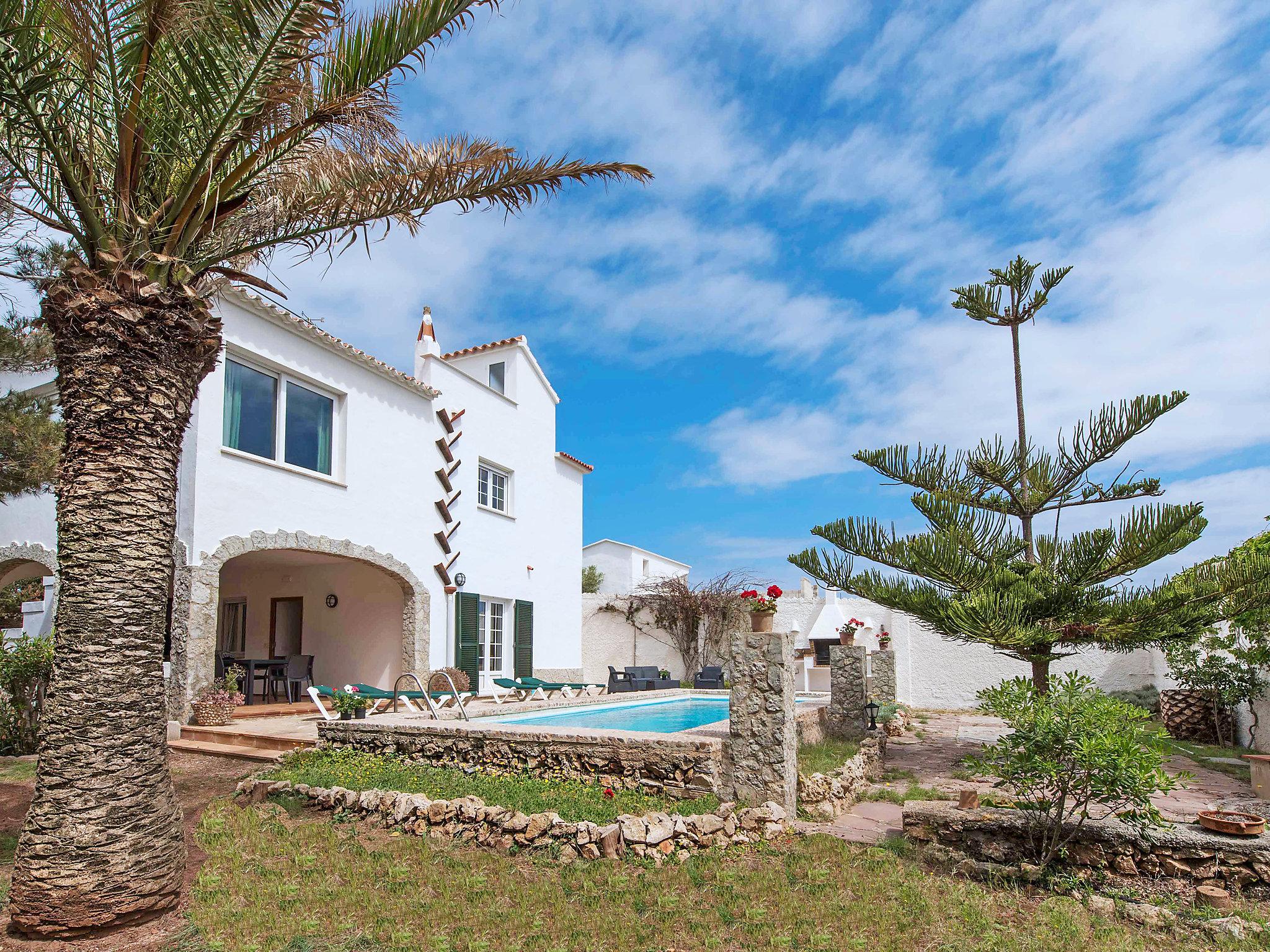 Photo 30 - Maison de 6 chambres à Es Mercadal avec piscine privée et jardin