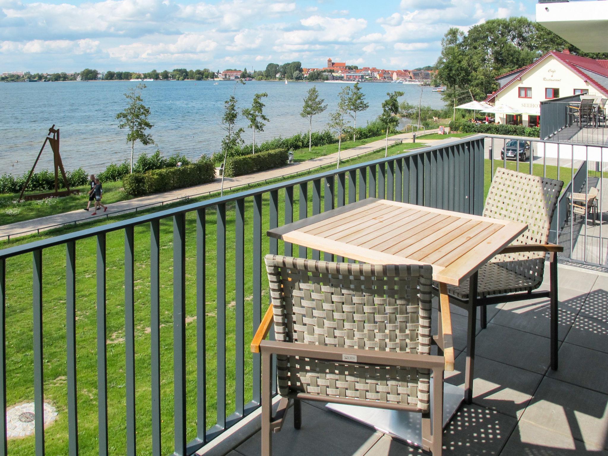 Foto 4 - Apartment mit 1 Schlafzimmer in Waren (Müritz) mit schwimmbad und blick auf die berge