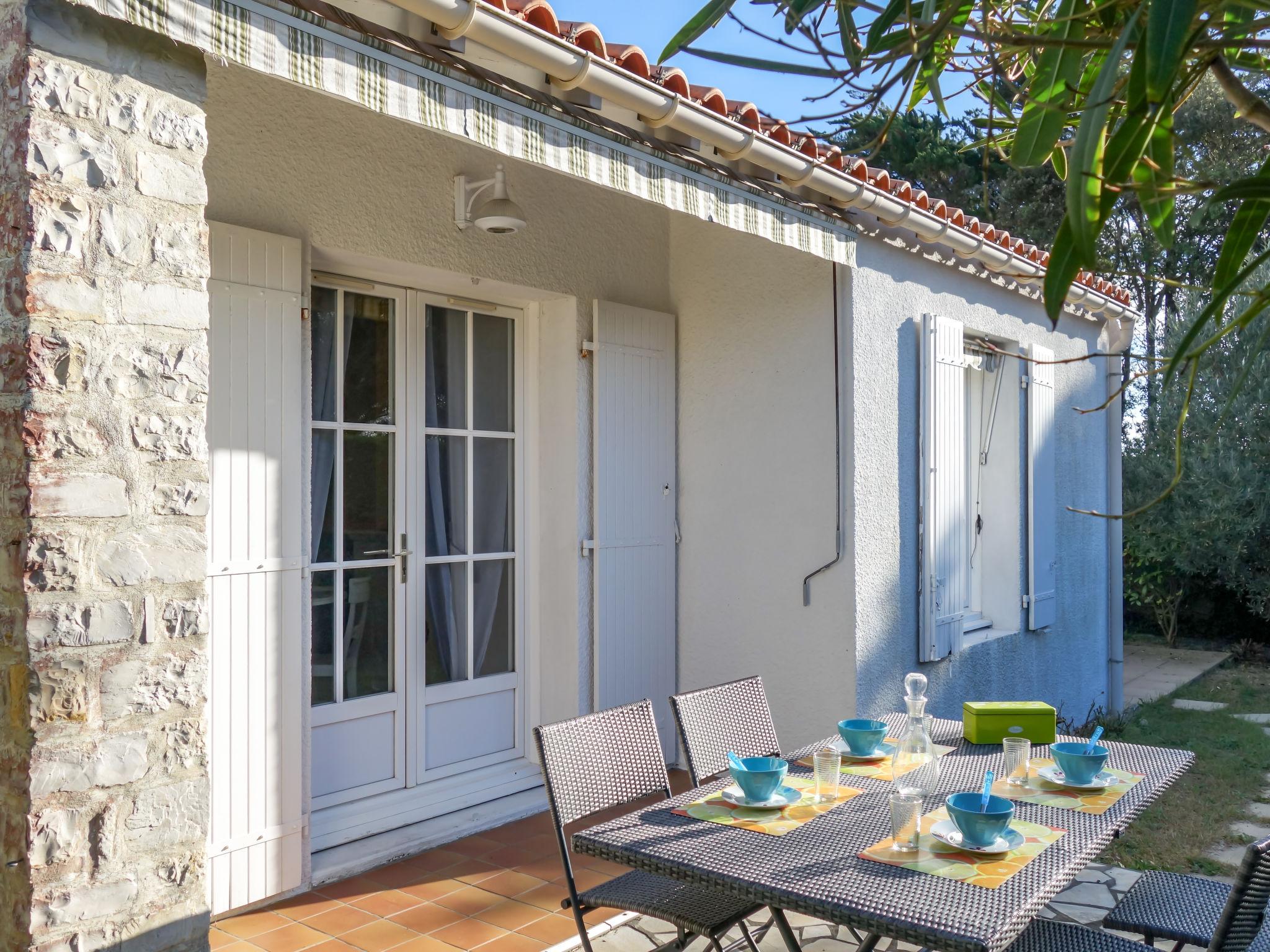 Photo 1 - 2 bedroom House in Saint-Palais-sur-Mer with terrace and sea view