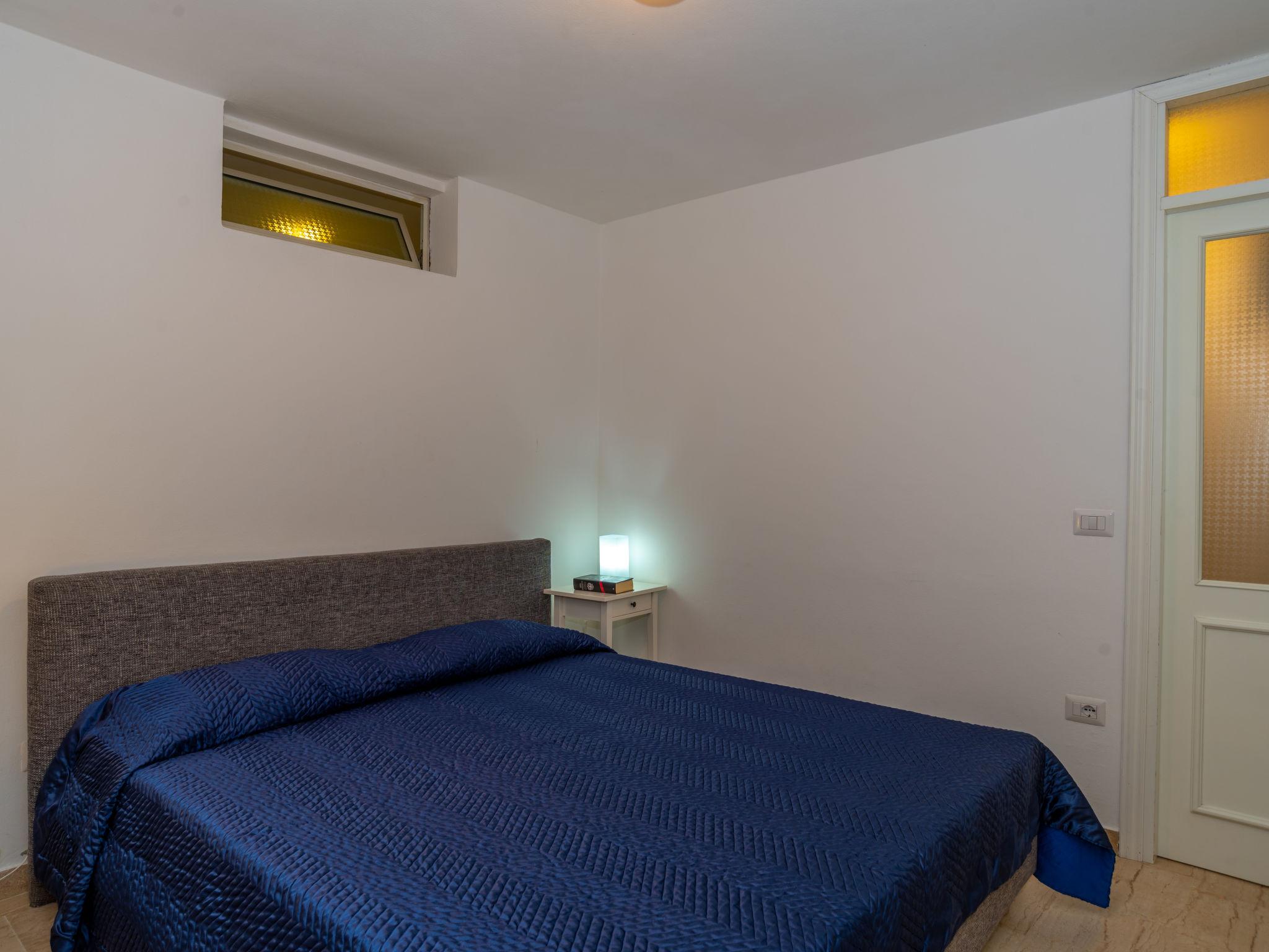 Foto 8 - Apartamento de 3 habitaciones en Stintino con terraza y vistas al mar