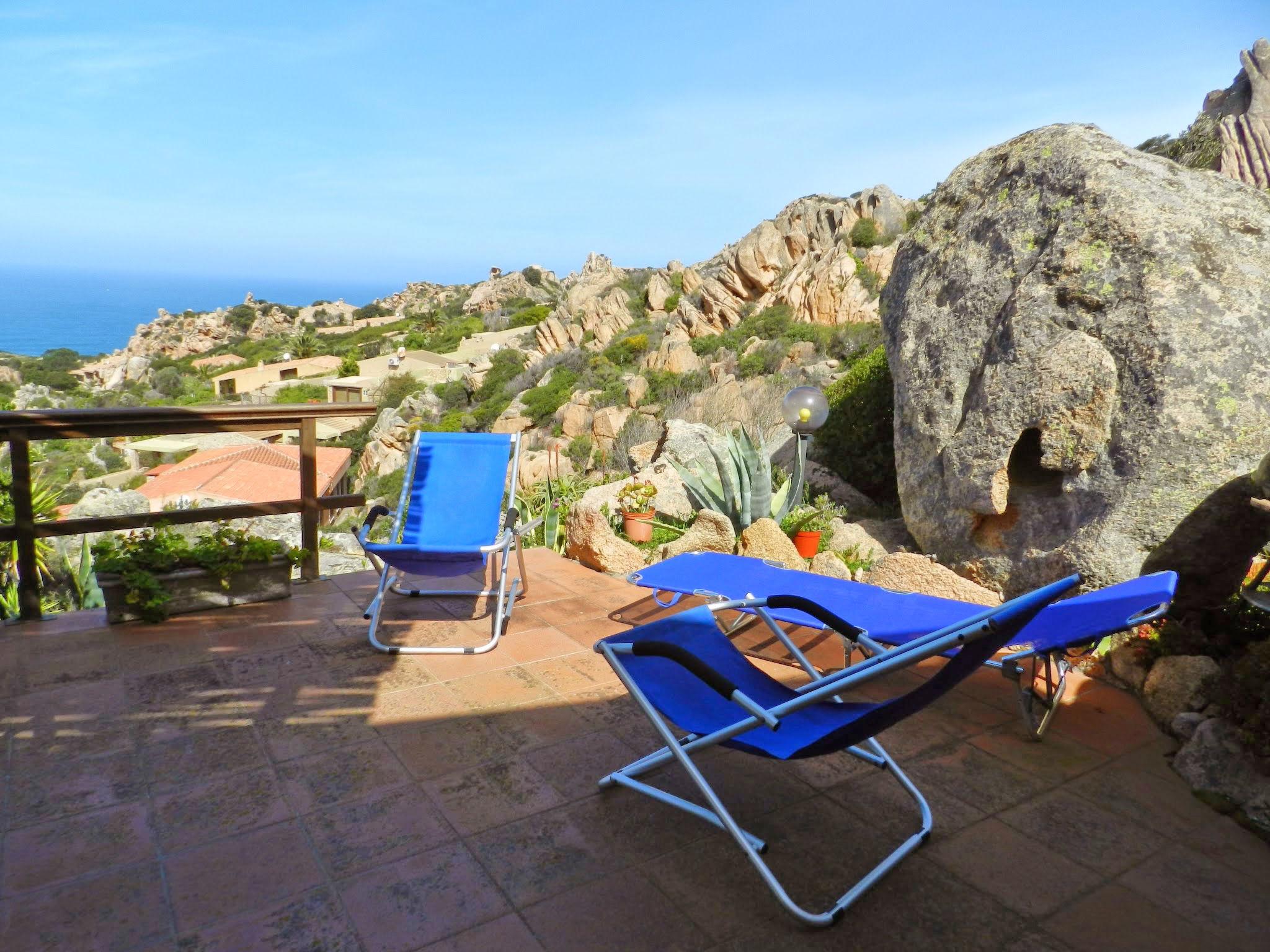 Photo 14 - Maison de 2 chambres à Trinità d'Agultu e Vignola avec terrasse et vues à la mer