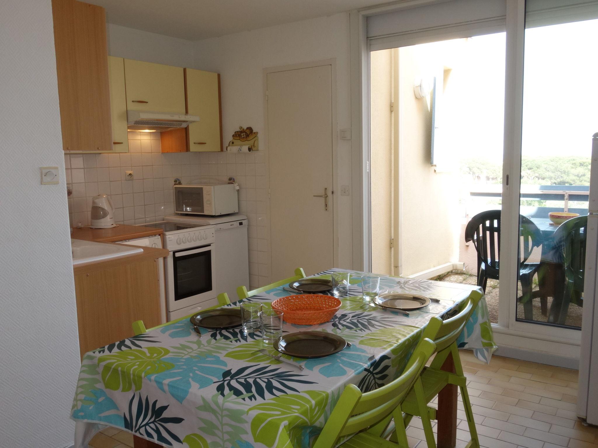 Photo 2 - 2 bedroom Apartment in Leucate with terrace and sea view