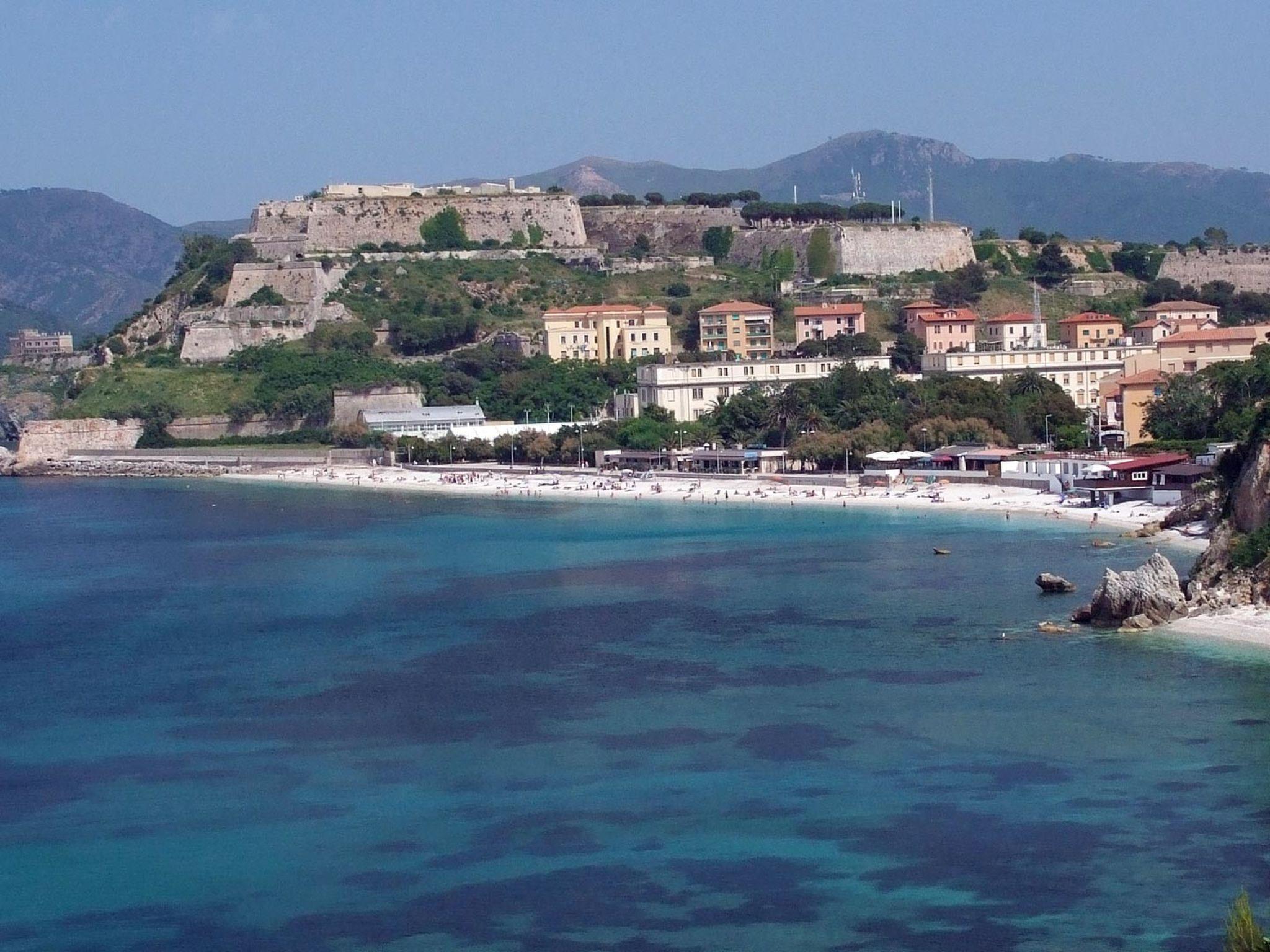 Photo 14 - Maison de 3 chambres à Portoferraio avec jardin et vues à la mer