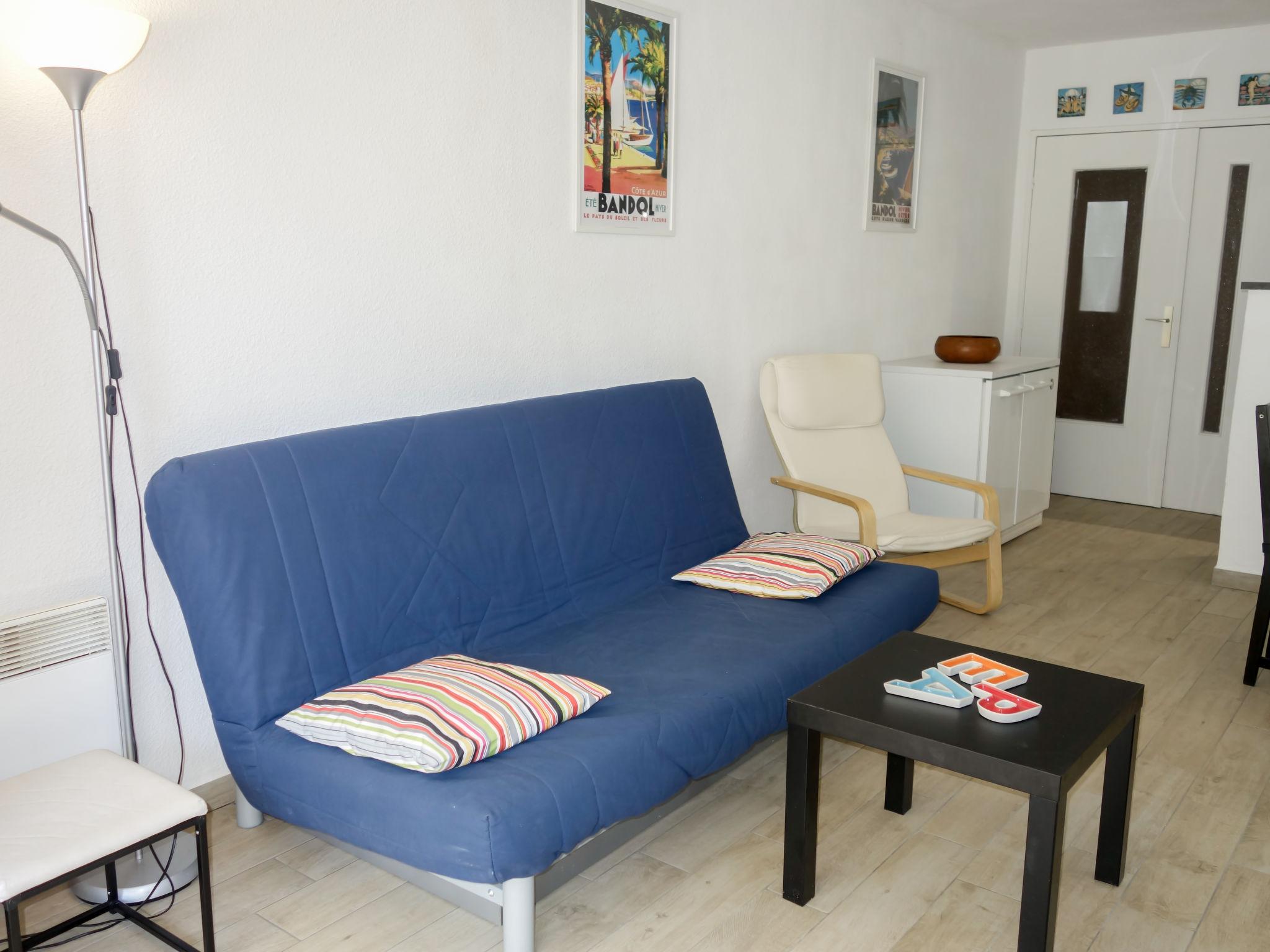 Photo 8 - 1 bedroom Apartment in Bandol with swimming pool and terrace