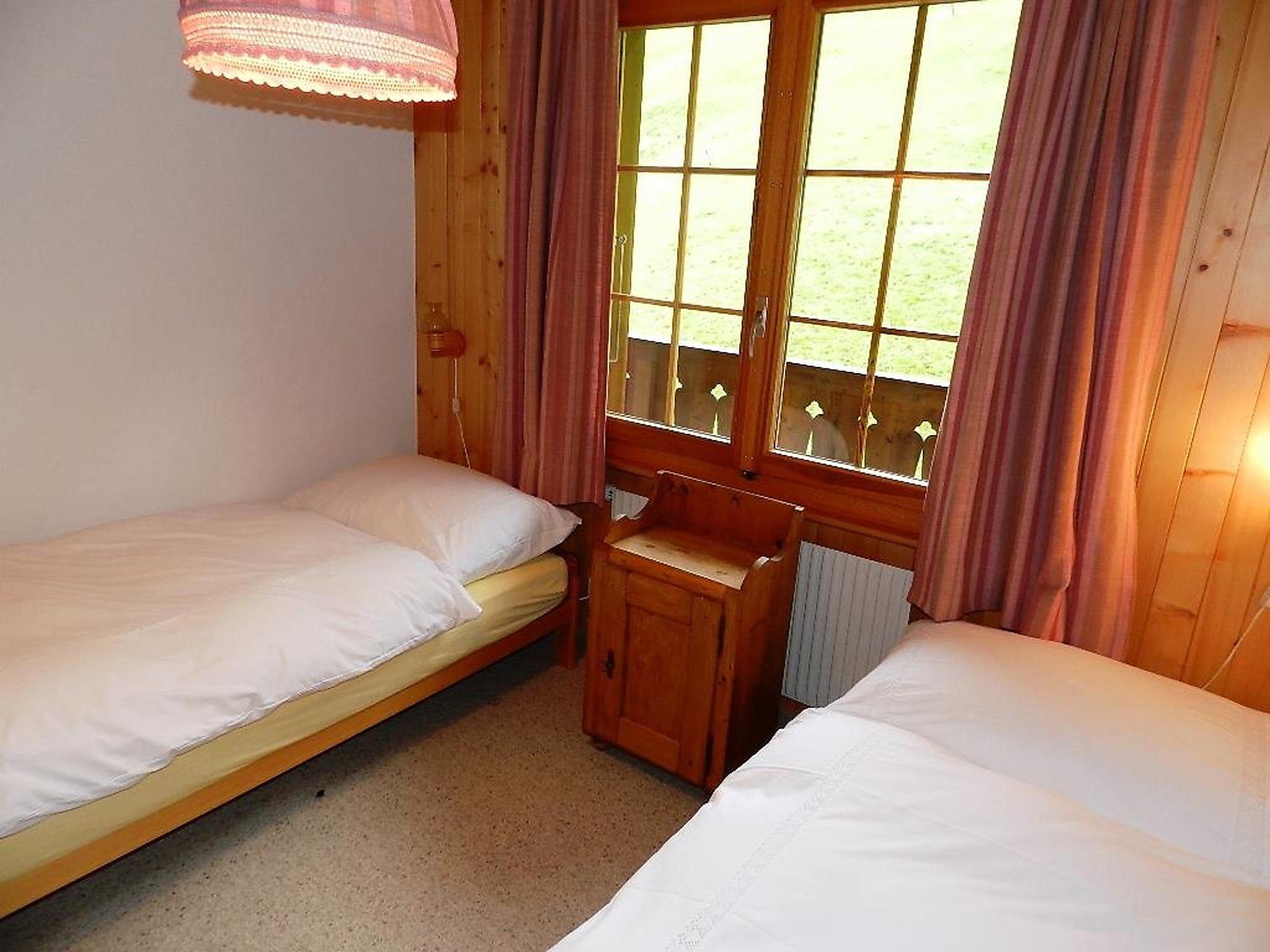 Photo 26 - 2 bedroom Apartment in Saanen