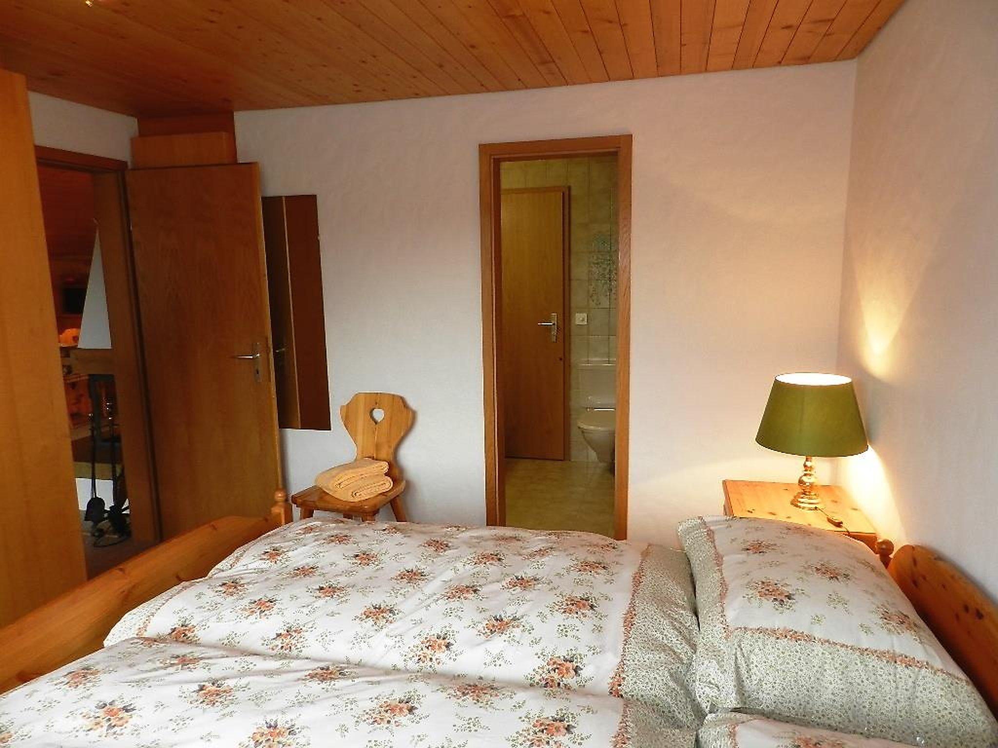 Photo 25 - 2 bedroom Apartment in Saanen