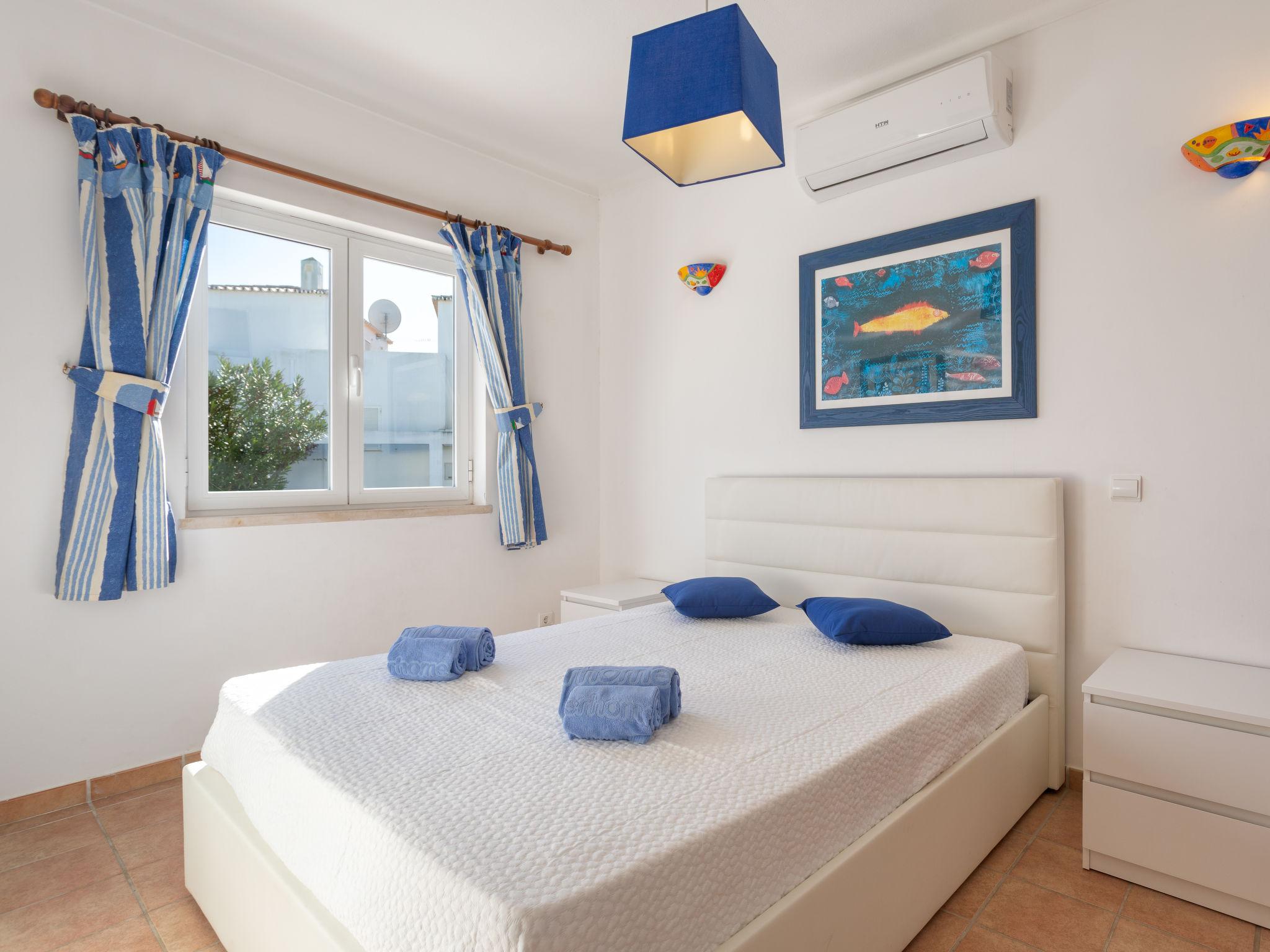 Foto 13 - Casa de 4 quartos em Albufeira com piscina privada e vistas do mar