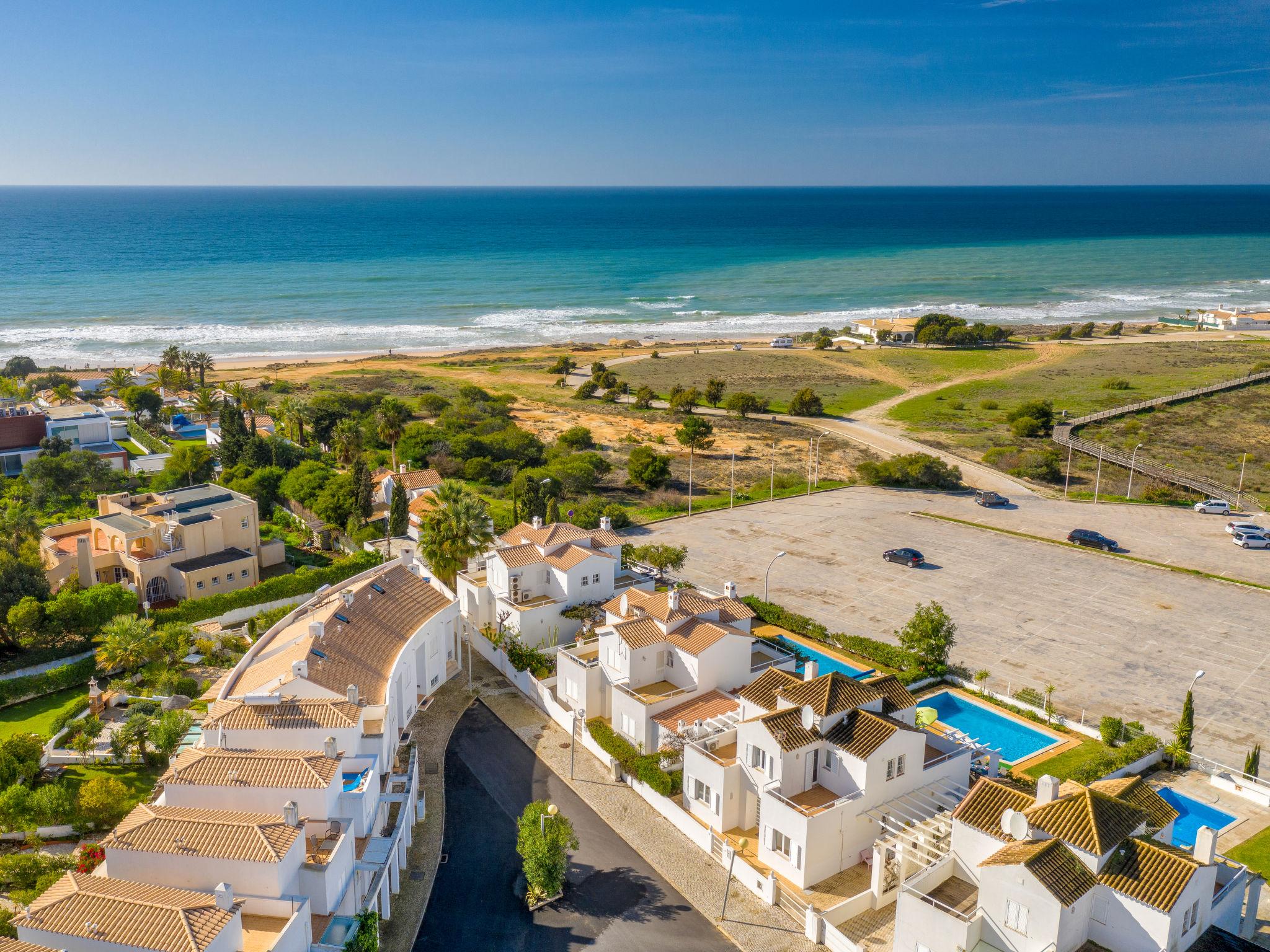 Foto 6 - Casa con 4 camere da letto a Albufeira con piscina privata e giardino