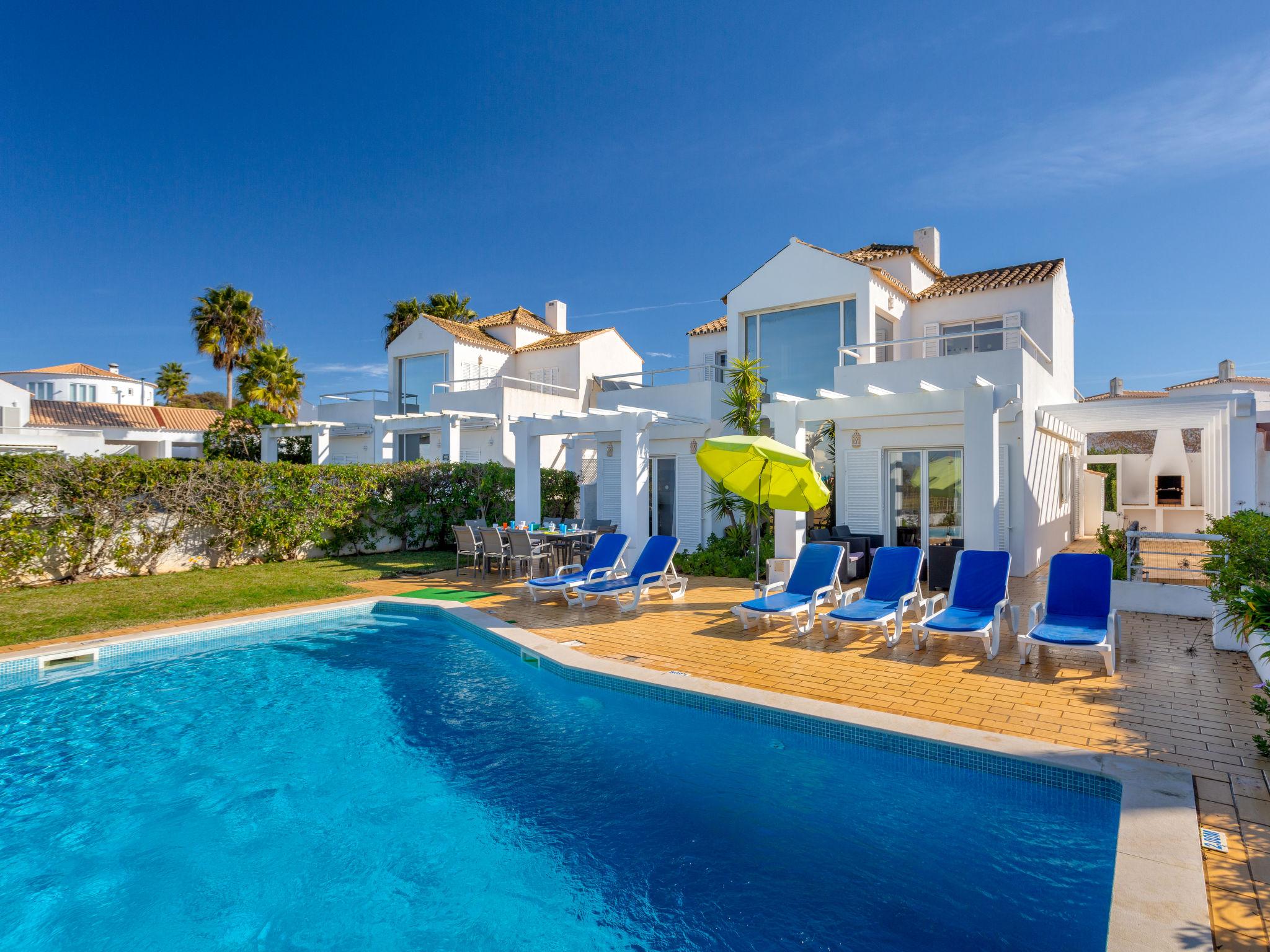 Foto 4 - Casa de 4 habitaciones en Albufeira con piscina privada y vistas al mar