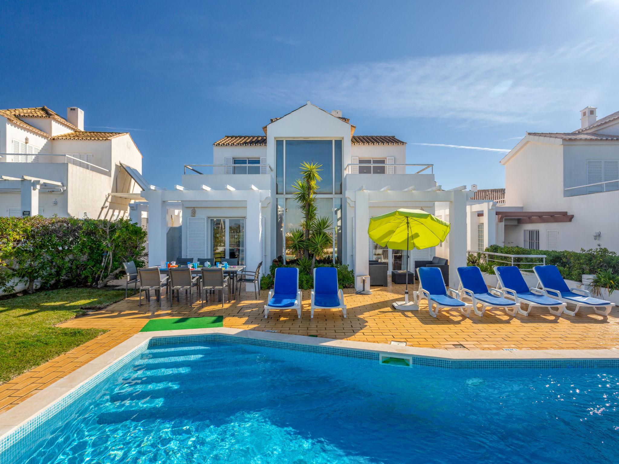 Photo 2 - Maison de 4 chambres à Albufeira avec piscine privée et vues à la mer