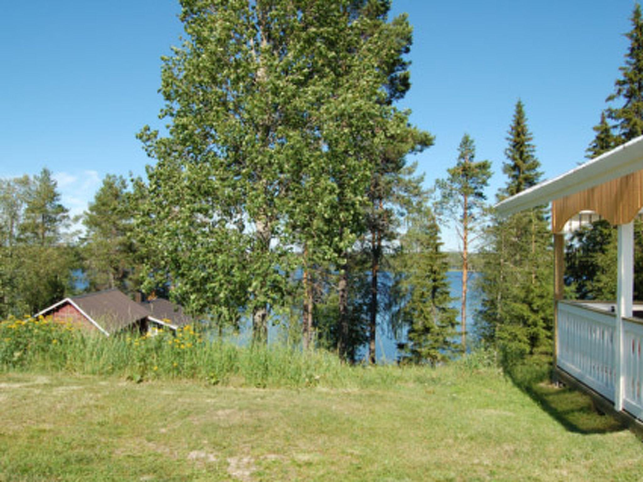 Foto 23 - Casa de 2 habitaciones en Kuusamo con sauna y vistas a la montaña