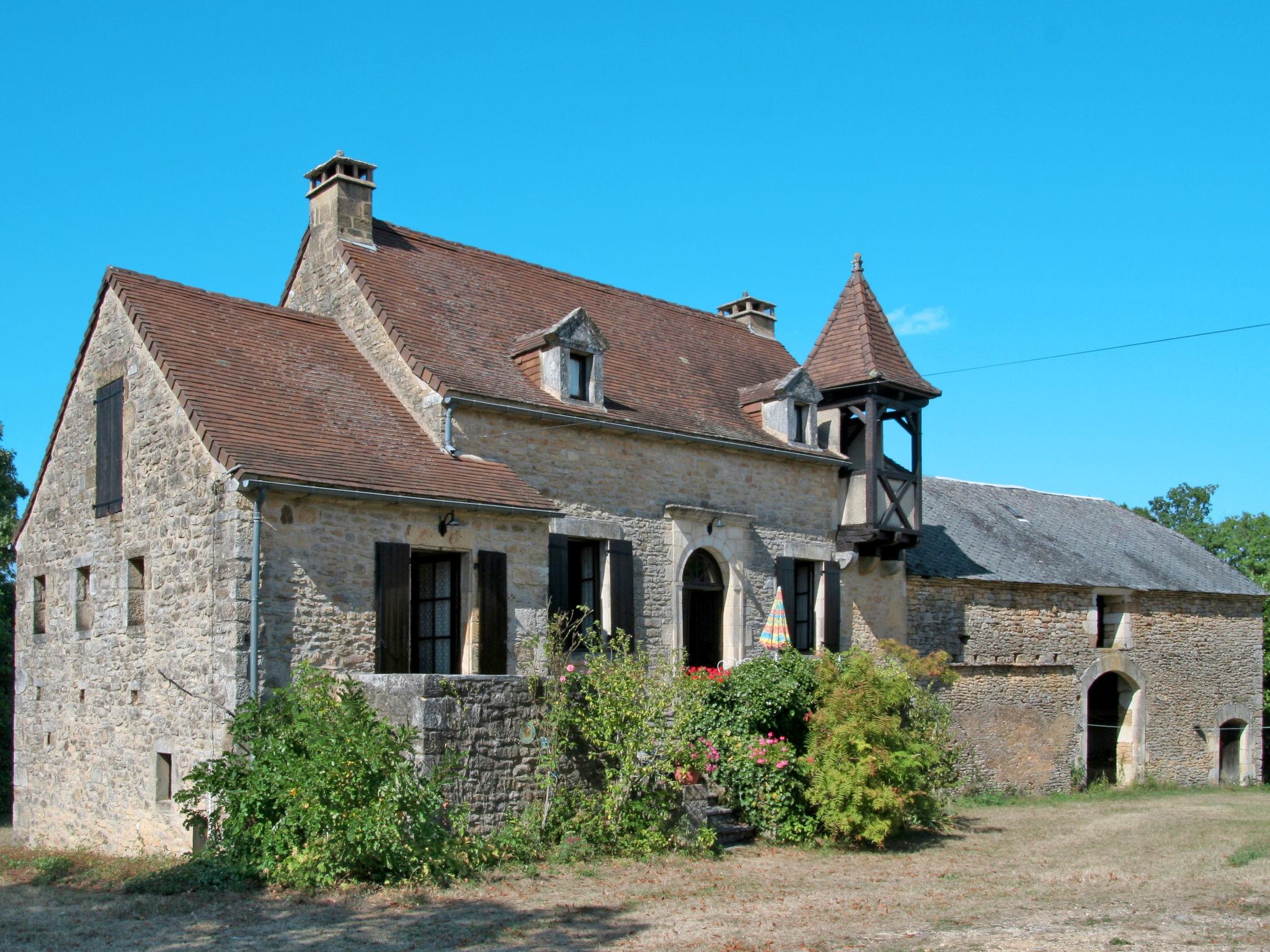 Photo 1 - Maison de 3 chambres à Jayac avec jardin