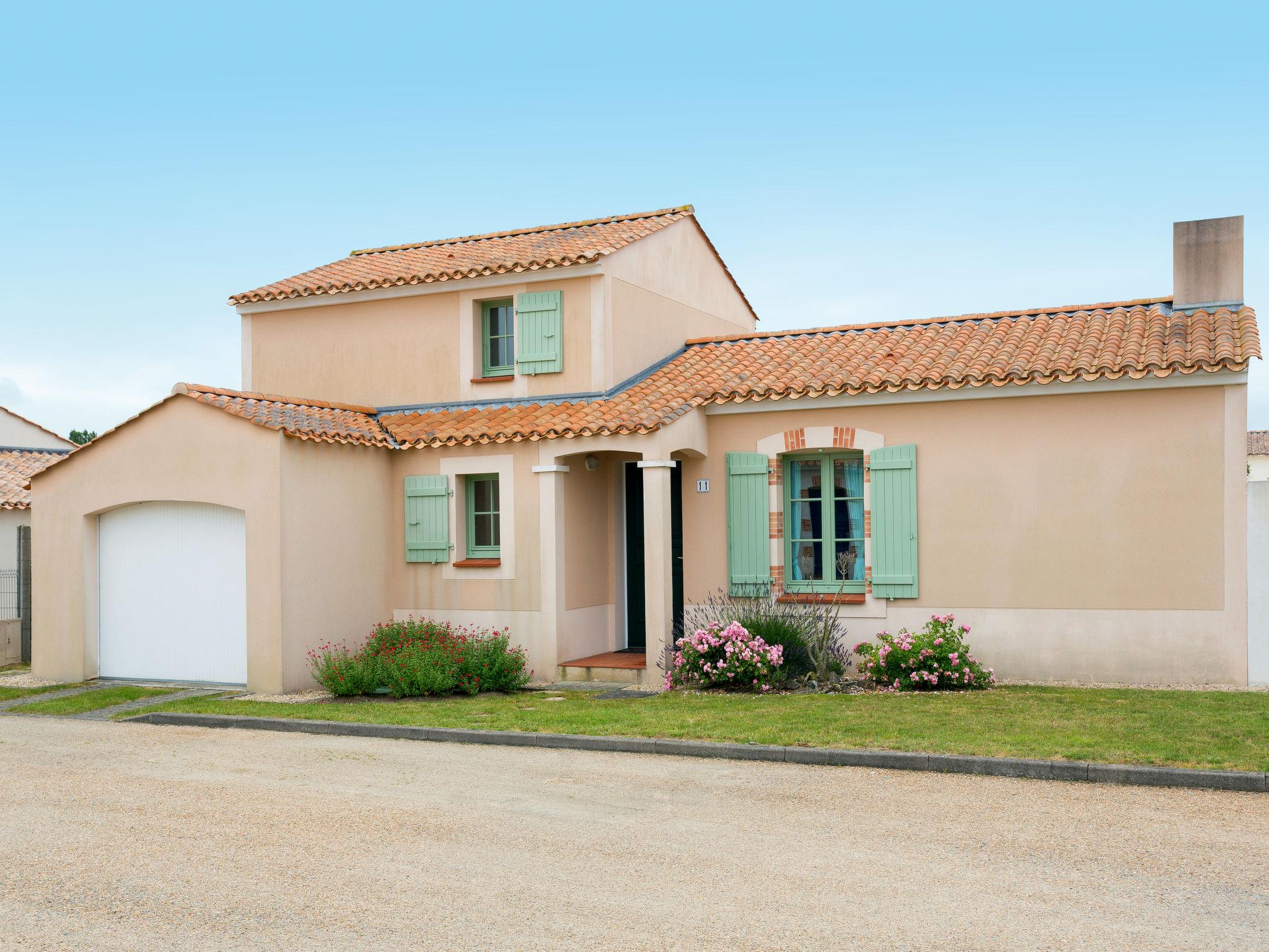 Photo 14 - Maison de 4 chambres à Saint-Jean-de-Monts avec piscine privée et jardin