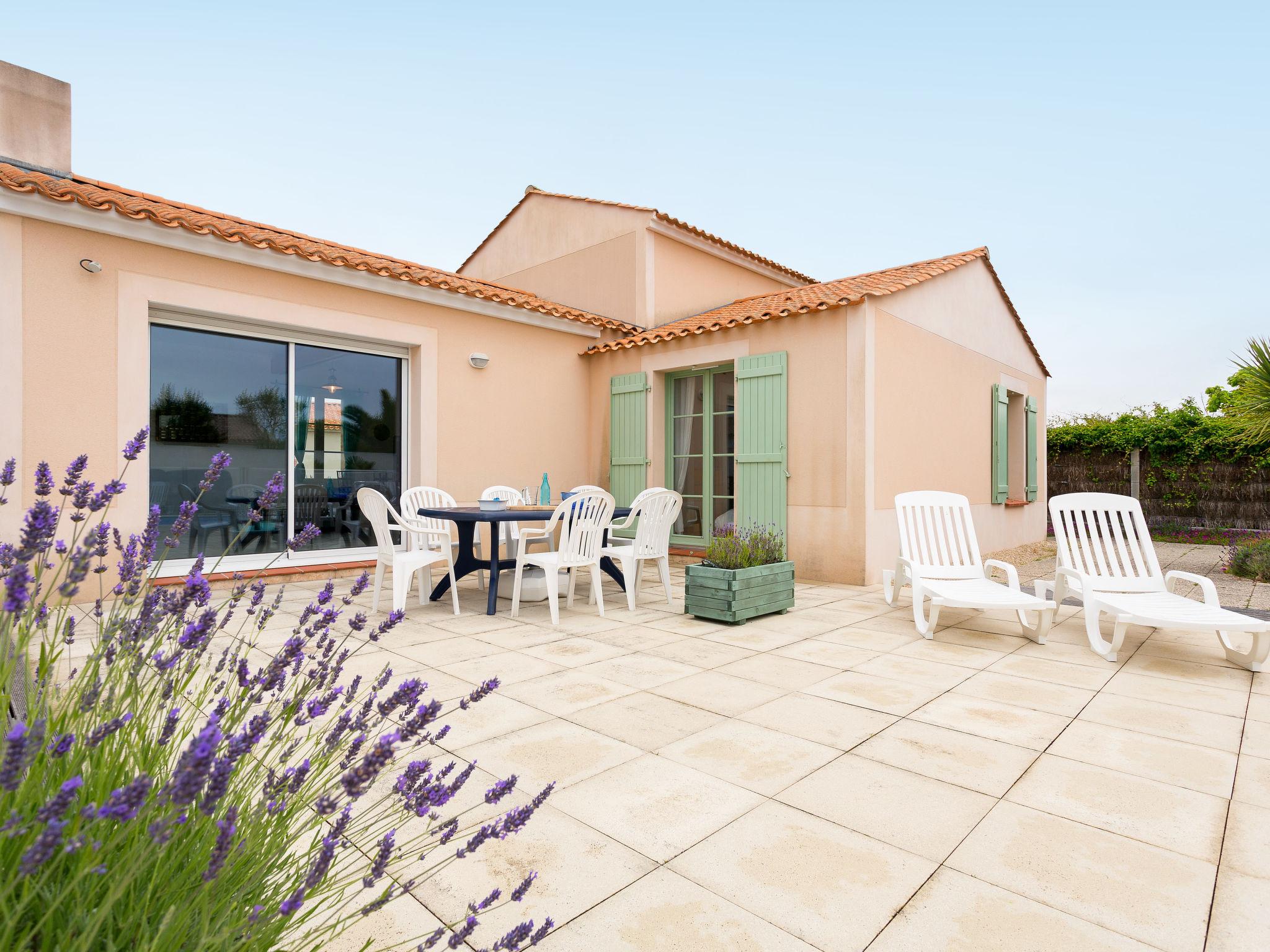 Photo 6 - Maison de 4 chambres à Saint-Jean-de-Monts avec piscine privée et jardin