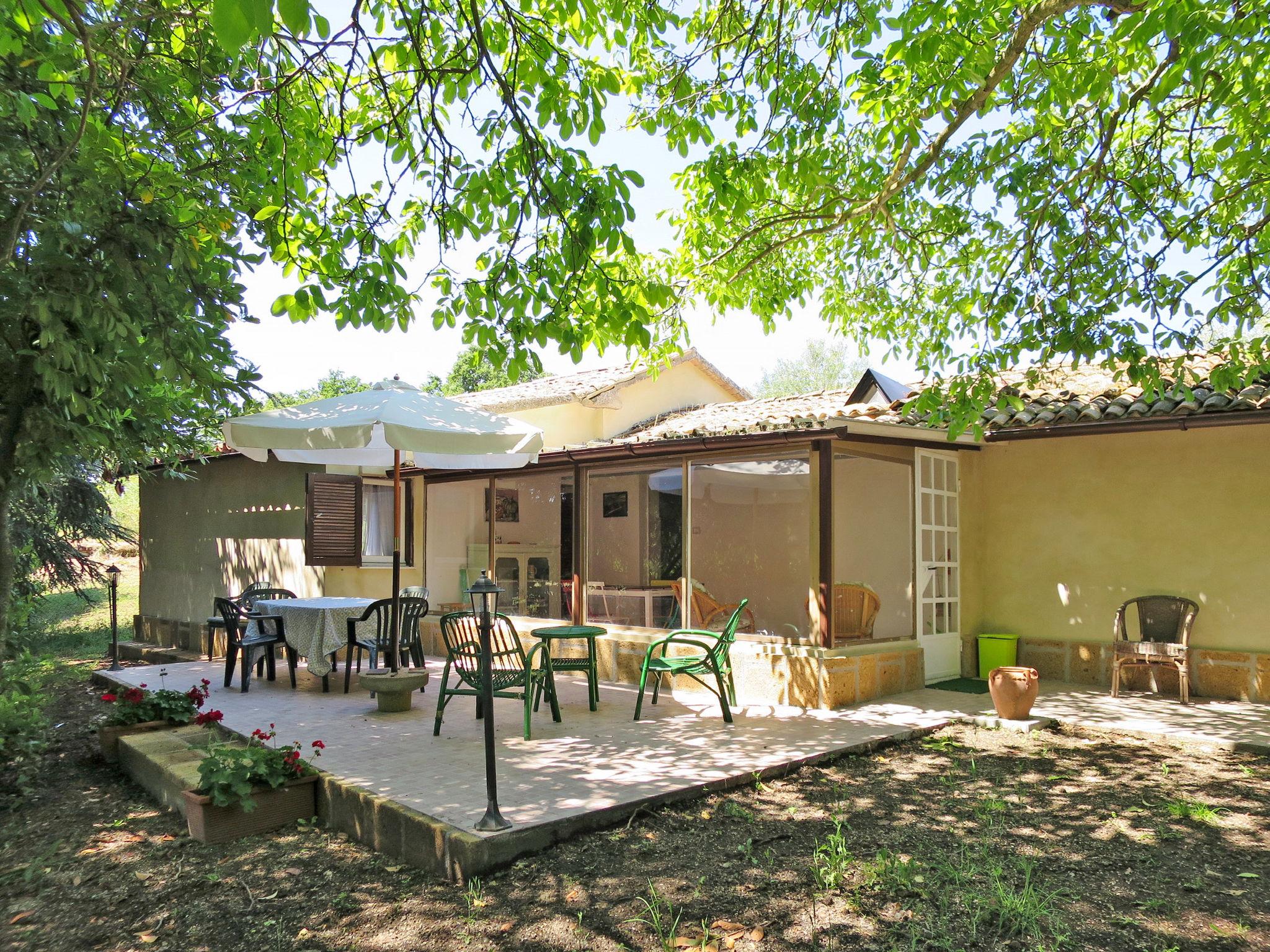 Foto 3 - Casa de 3 quartos em Bolsena com piscina e jardim