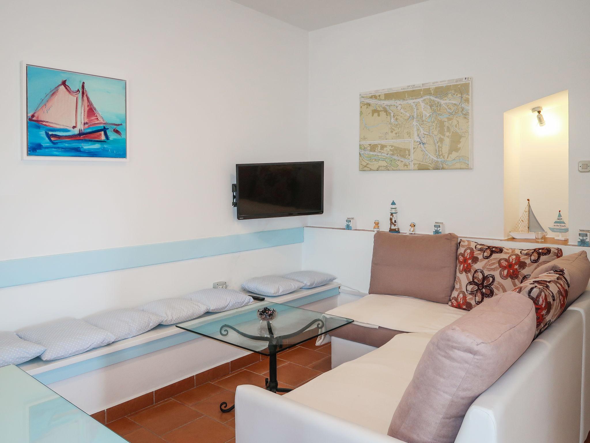 Foto 7 - Apartamento de 2 quartos em Raša com terraço e vistas do mar