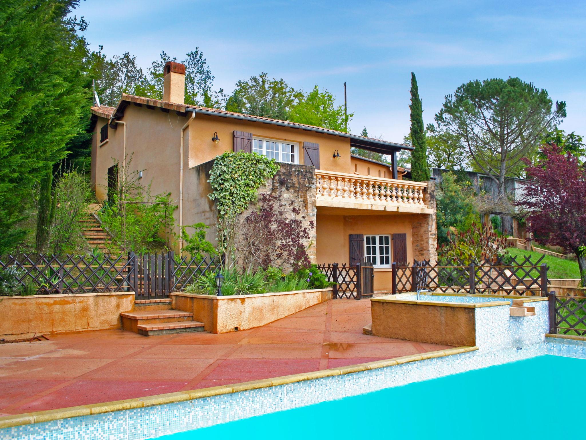 Foto 1 - Casa de 4 habitaciones en Bagnac-sur-Célé con piscina privada y terraza