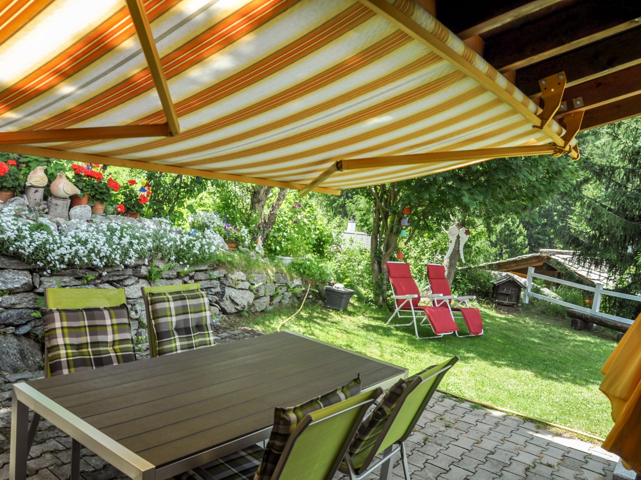 Photo 13 - Maison de 1 chambre à Saint-Nicolas avec jardin et vues sur la montagne