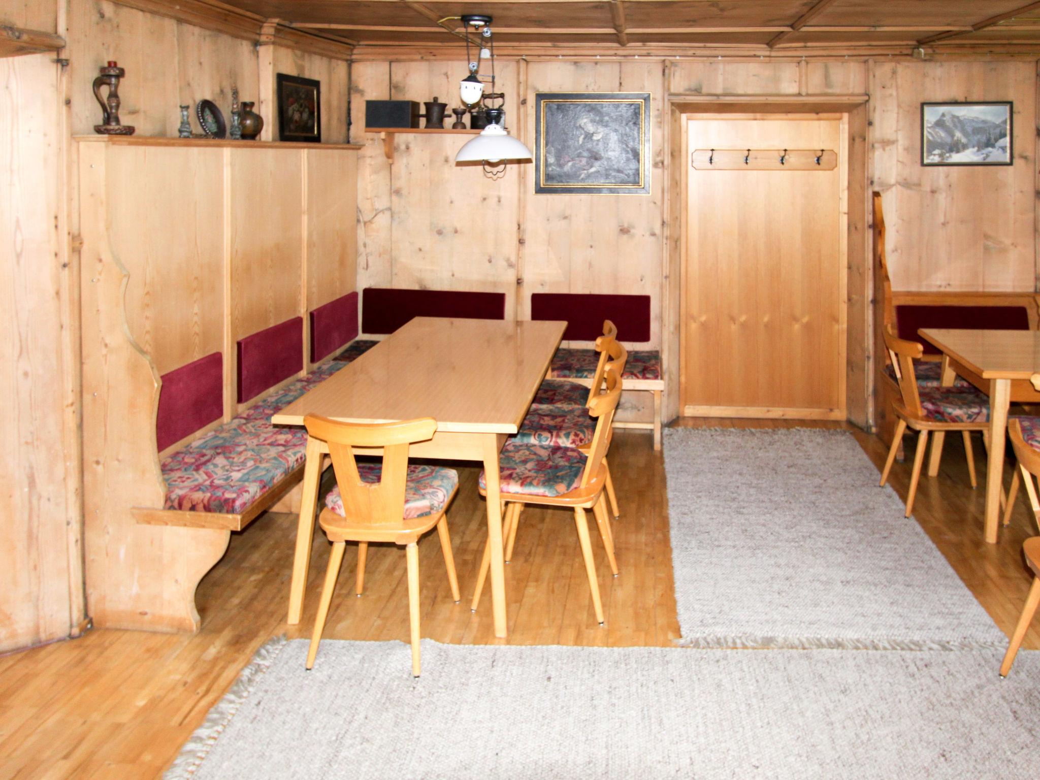 Foto 7 - Haus mit 13 Schlafzimmern in Pettneu am Arlberg mit blick auf die berge