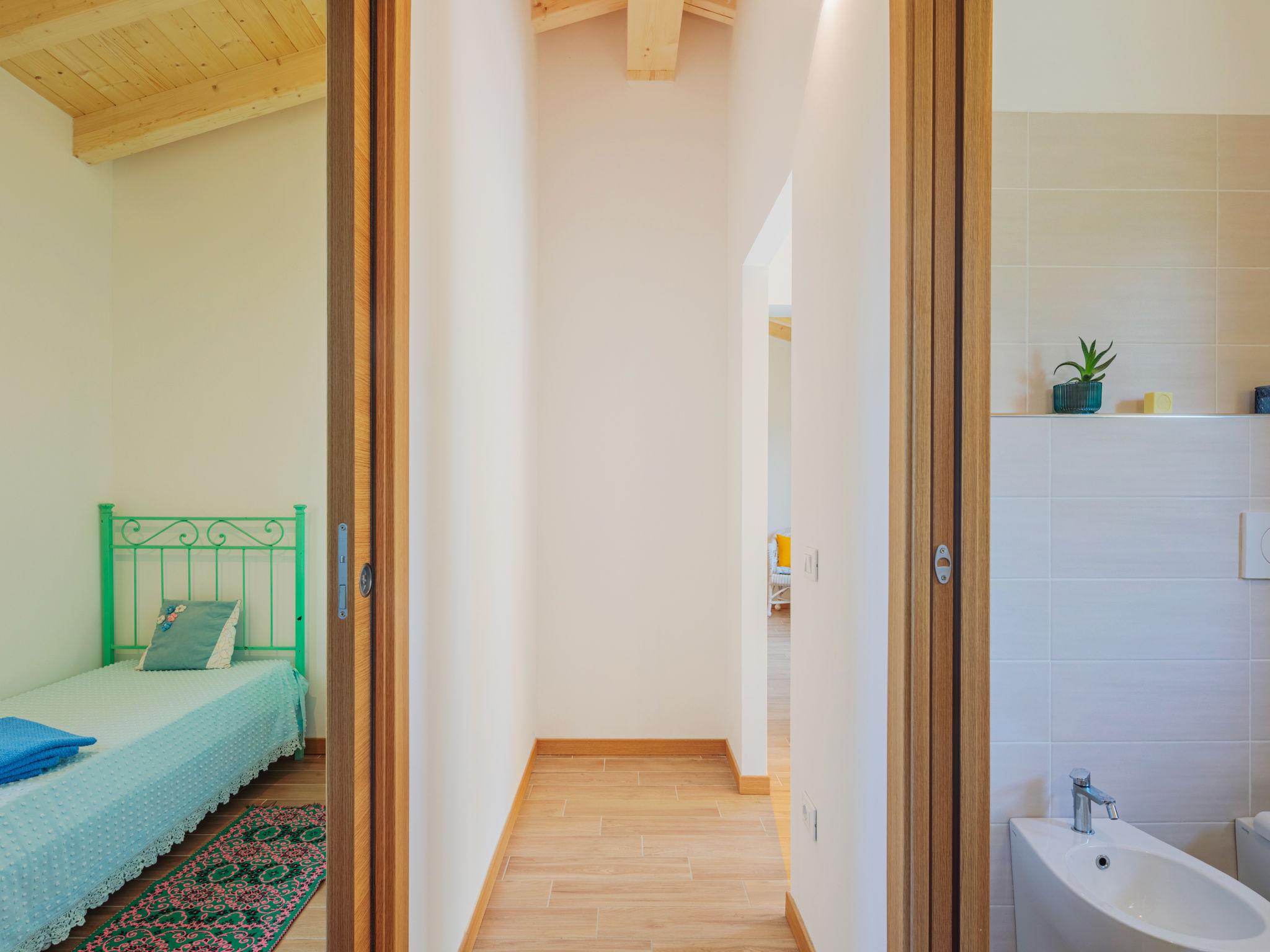 Foto 18 - Casa con 2 camere da letto a Camaiore con piscina privata e vista mare