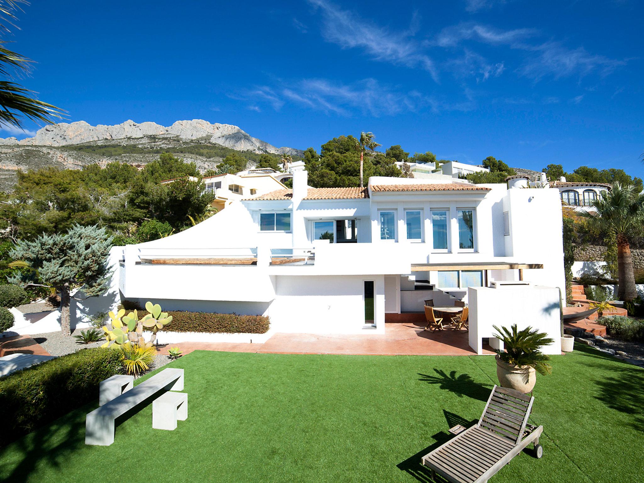 Foto 3 - Casa de 3 habitaciones en Altea con piscina privada y jardín