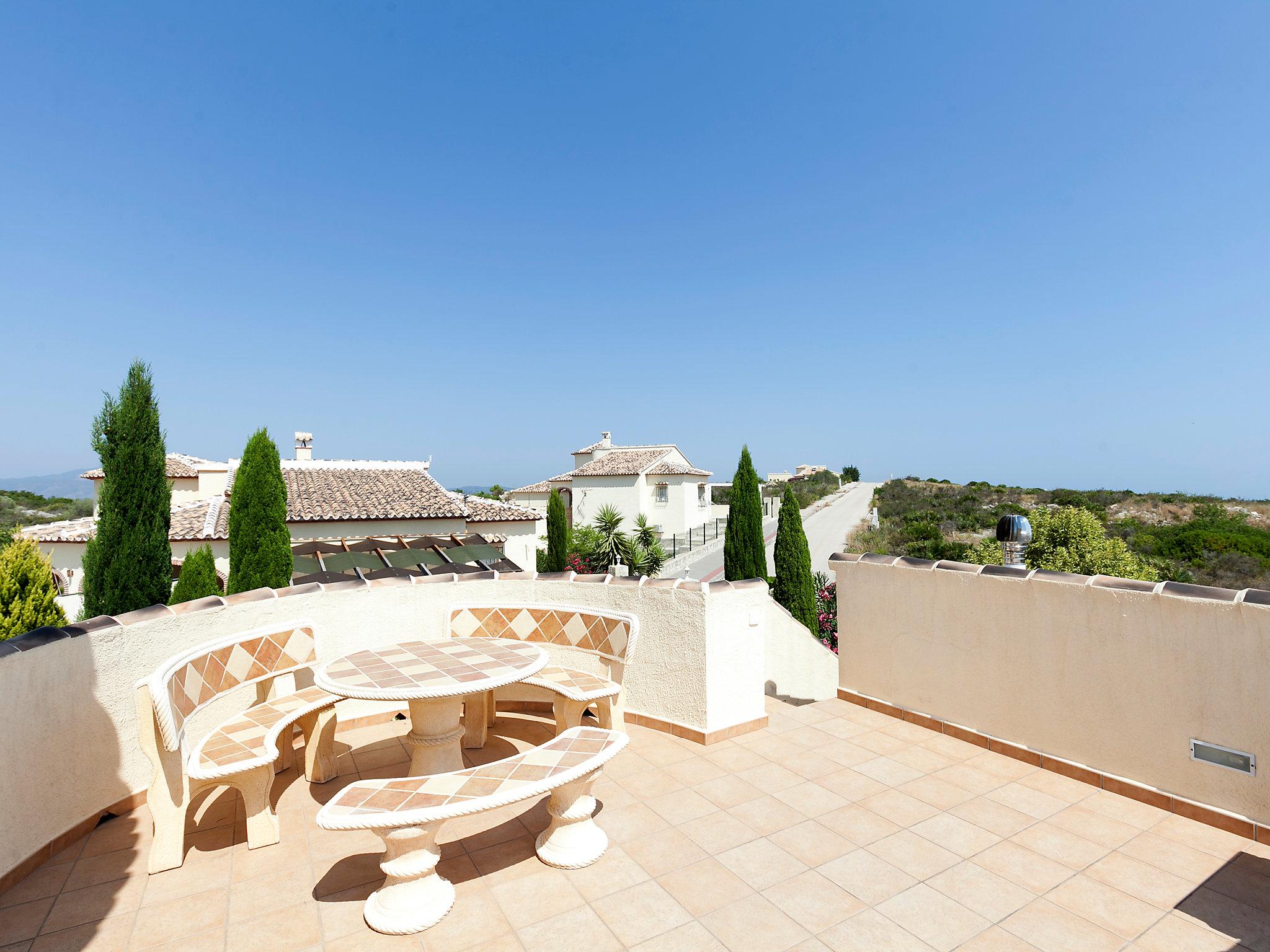 Photo 16 - Maison de 3 chambres à El Ràfol d'Almúnia avec piscine privée et vues à la mer