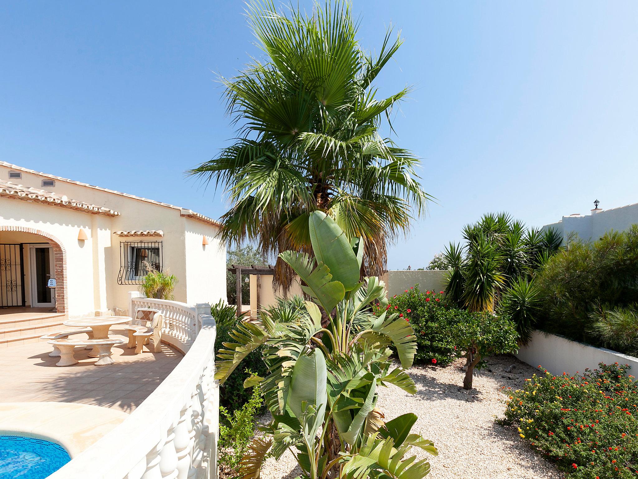 Foto 19 - Casa de 3 habitaciones en El Ràfol d'Almúnia con piscina privada y vistas al mar