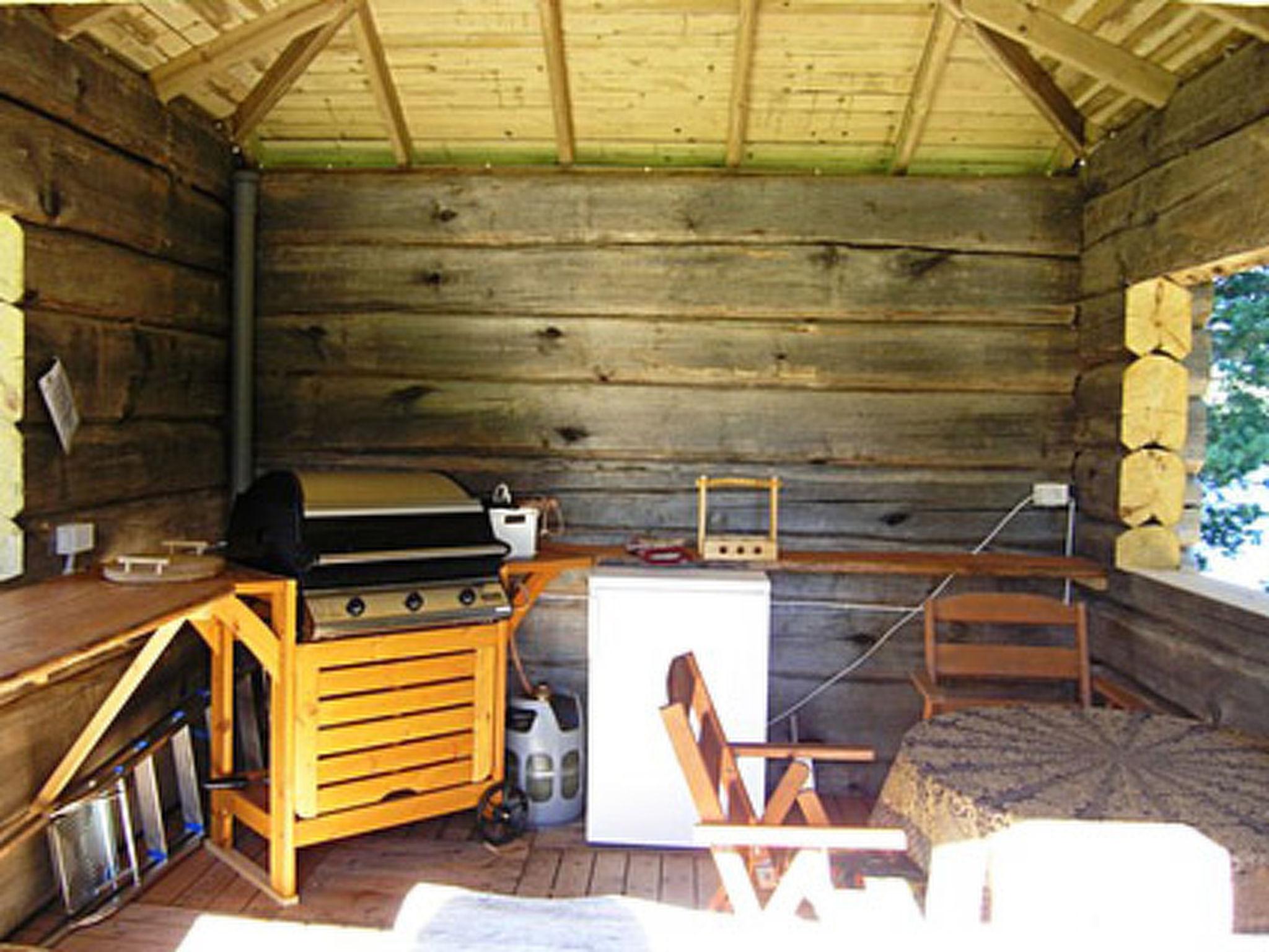 Foto 23 - Casa de 2 quartos em Luhanka com sauna