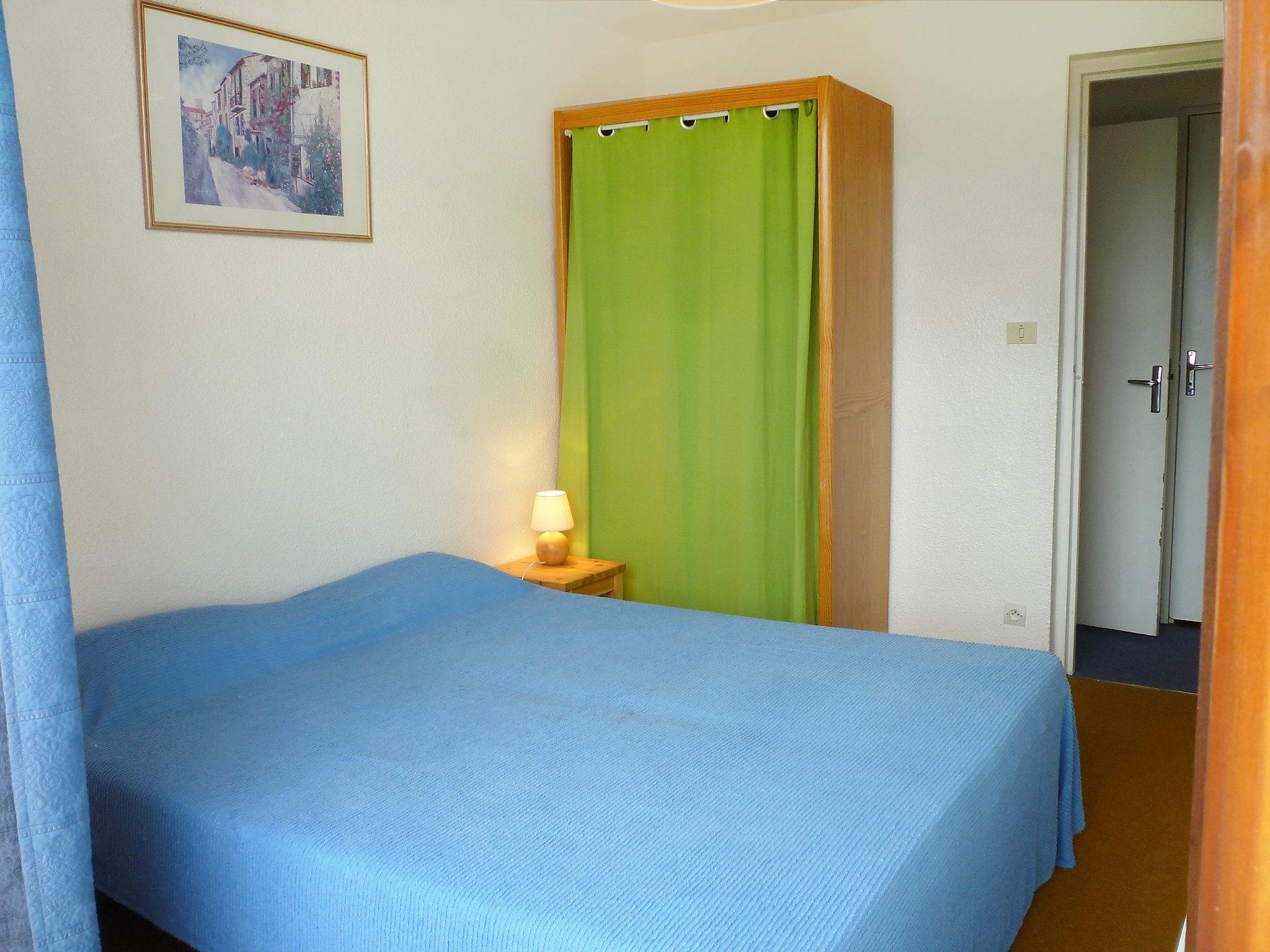 Foto 3 - Appartamento con 2 camere da letto a Villarembert con piscina e vista sulle montagne