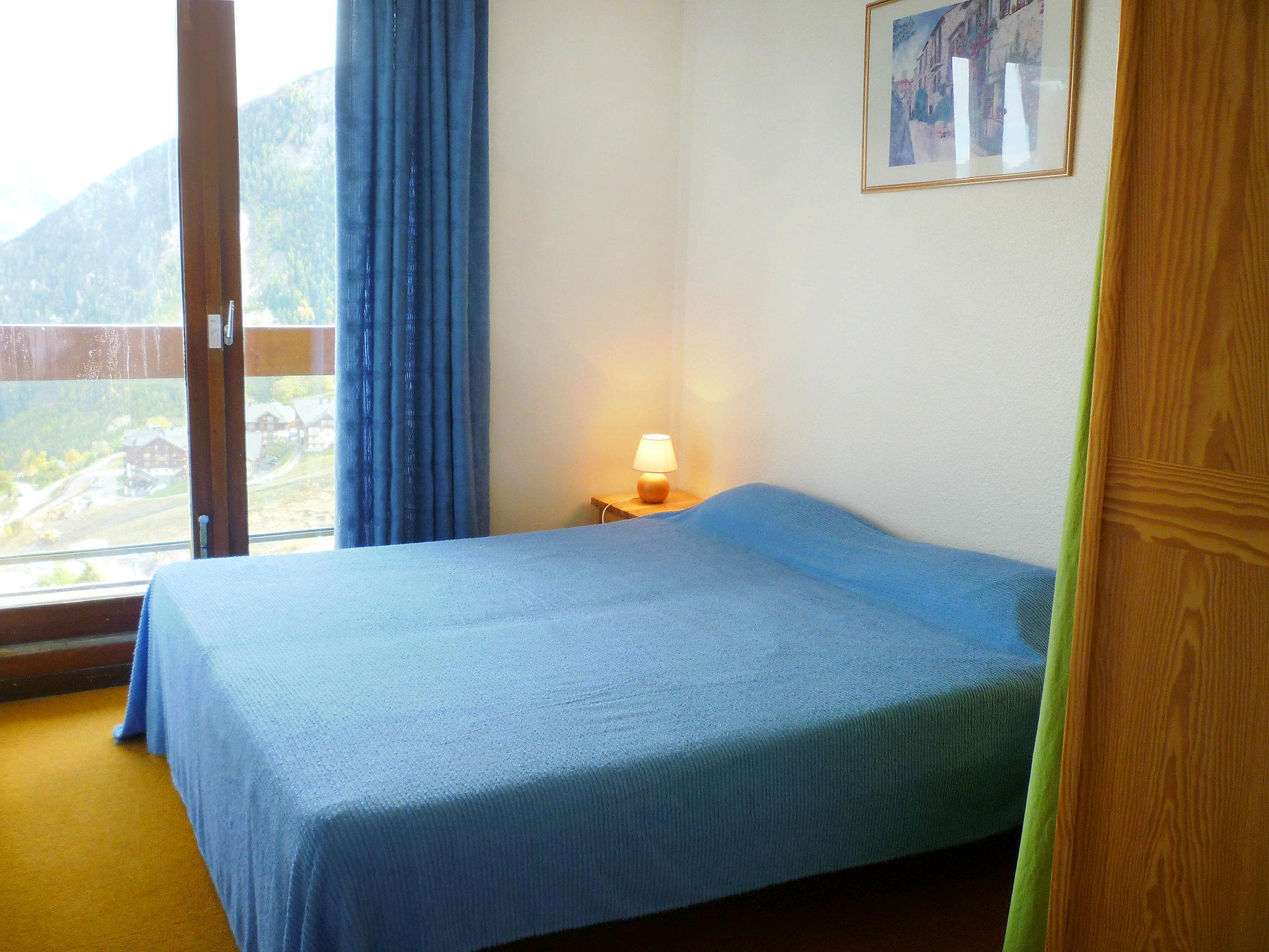 Foto 17 - Appartamento con 2 camere da letto a Villarembert con piscina e vista sulle montagne