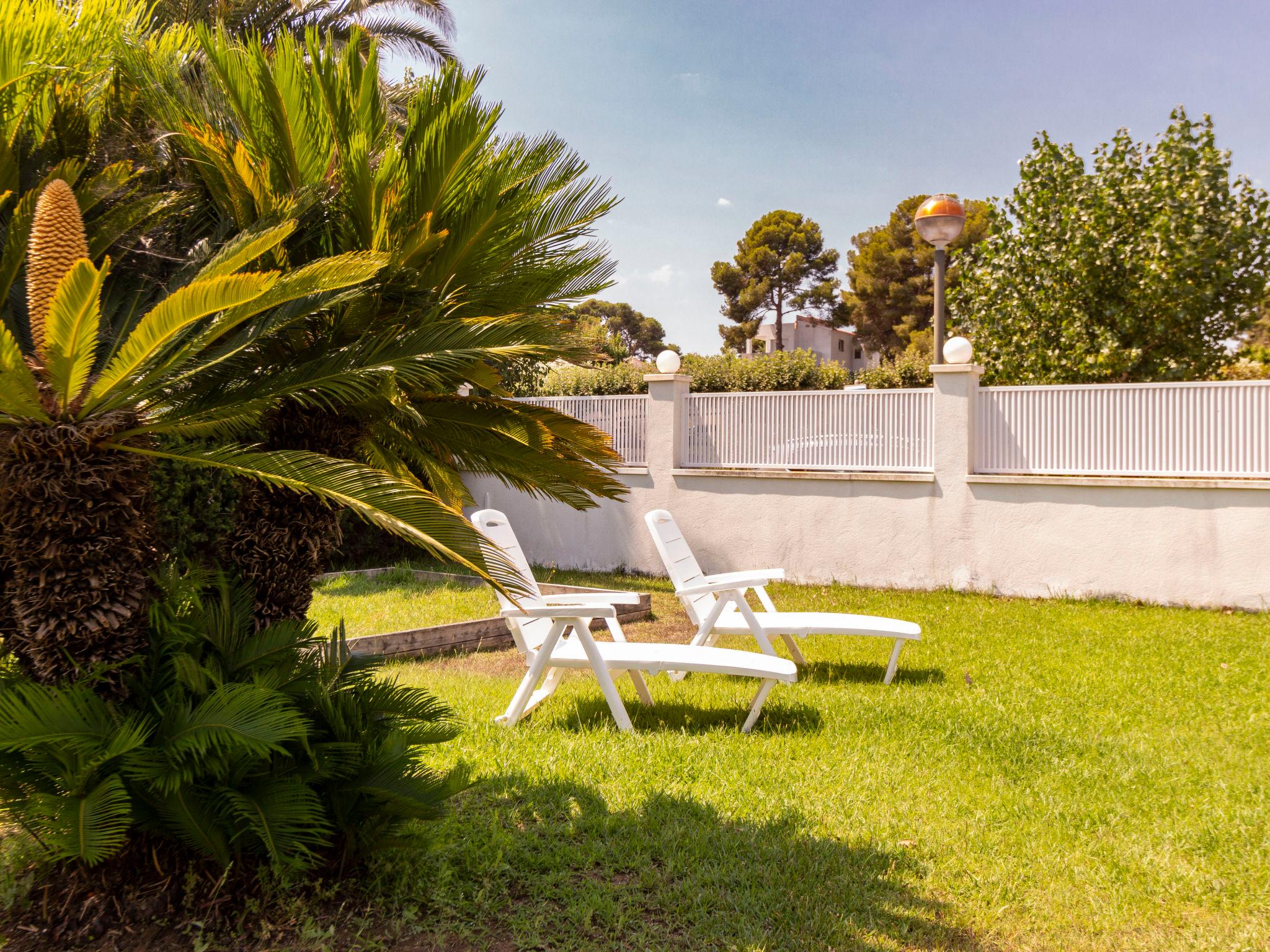 Photo 45 - Maison de 5 chambres à Cambrils avec jardin et vues à la mer