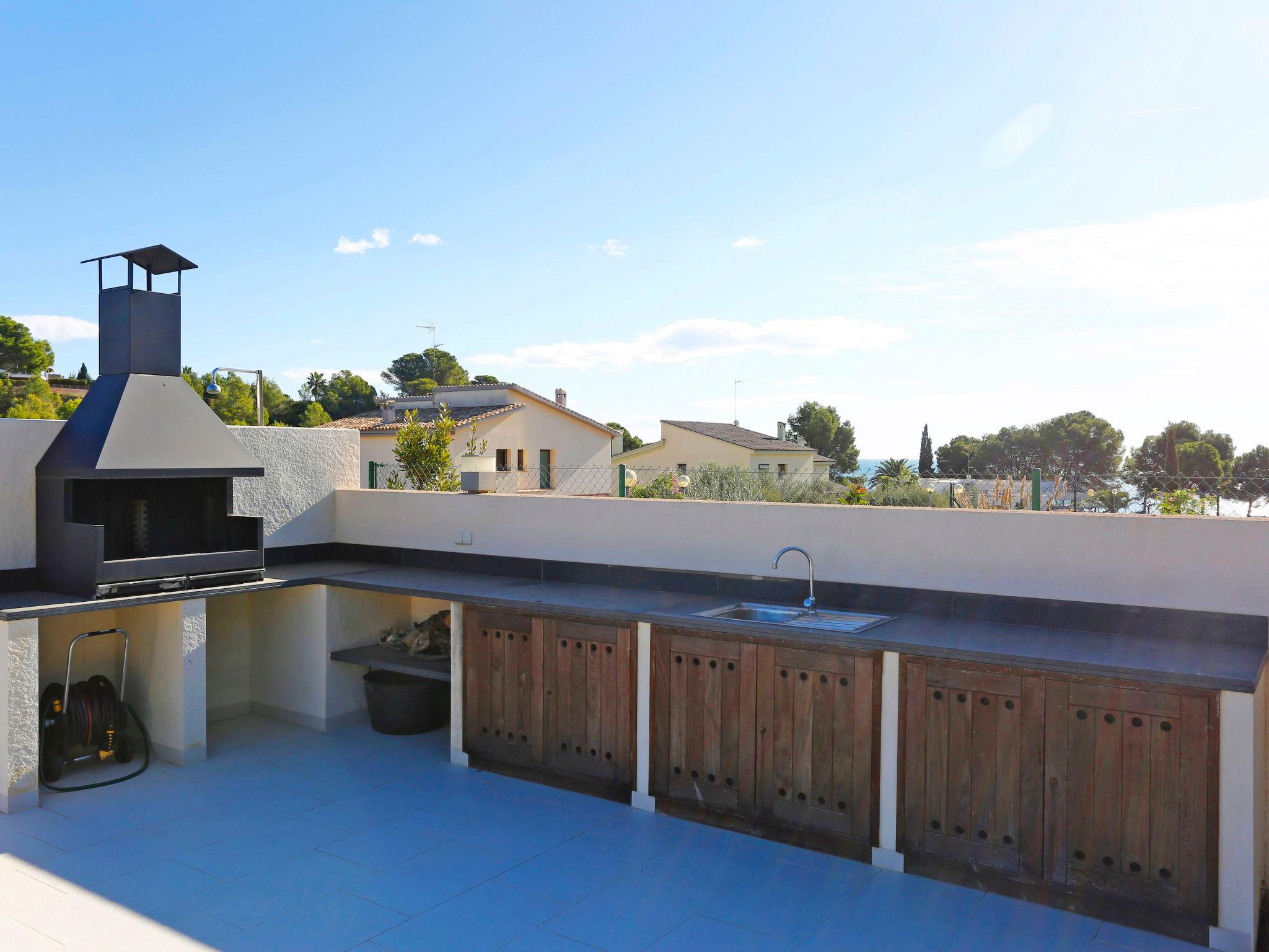 Foto 2 - Casa de 4 habitaciones en l'Ampolla con piscina privada y vistas al mar