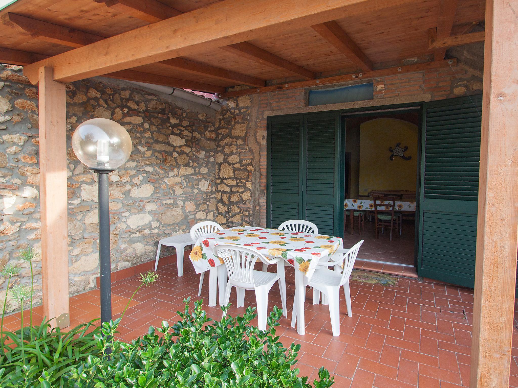 Photo 9 - Maison de 1 chambre à Bibbona avec piscine et jardin