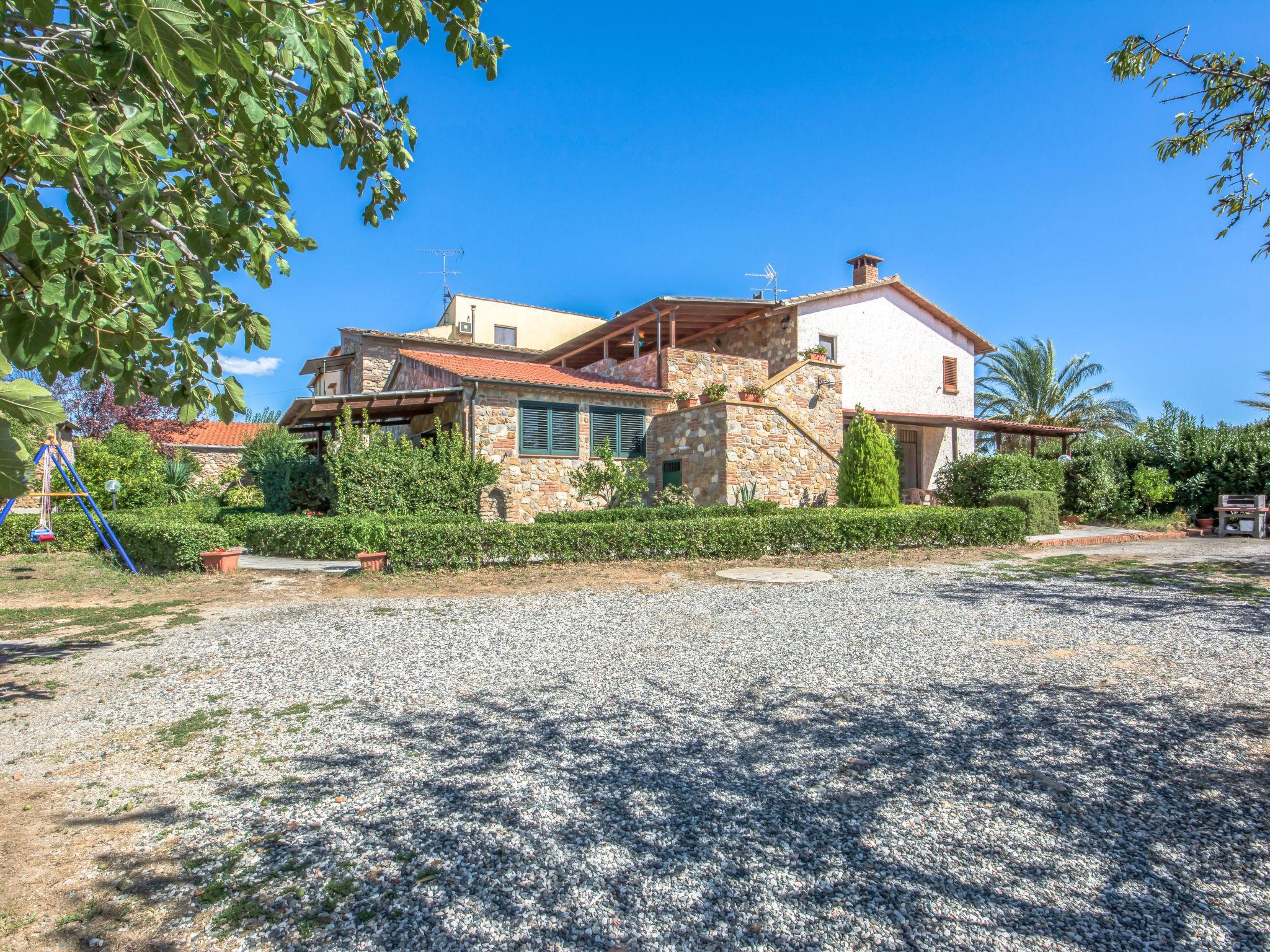 Foto 2 - Haus mit 1 Schlafzimmer in Bibbona mit schwimmbad und blick aufs meer