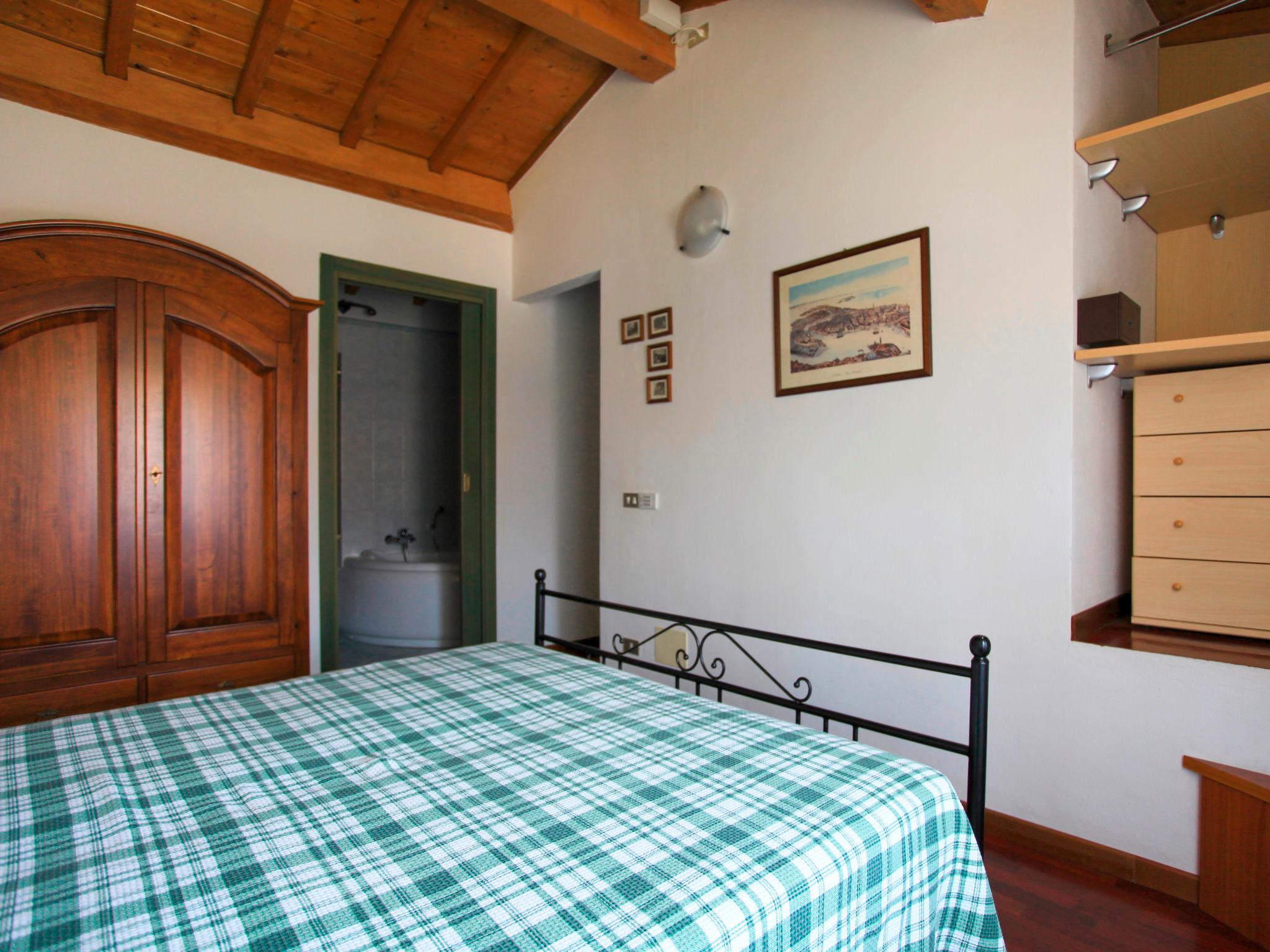 Foto 7 - Apartamento de 2 quartos em Costermano sul Garda com piscina e vista para a montanha