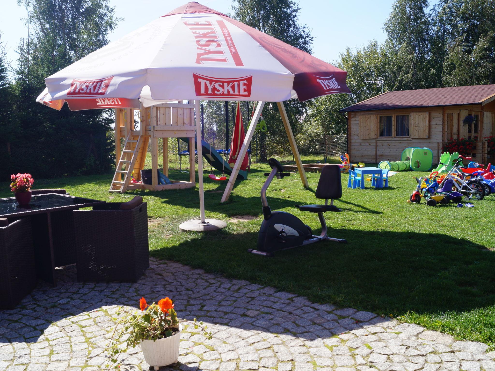 Photo 12 - Maison de 1 chambre à Mielno avec terrasse et sauna