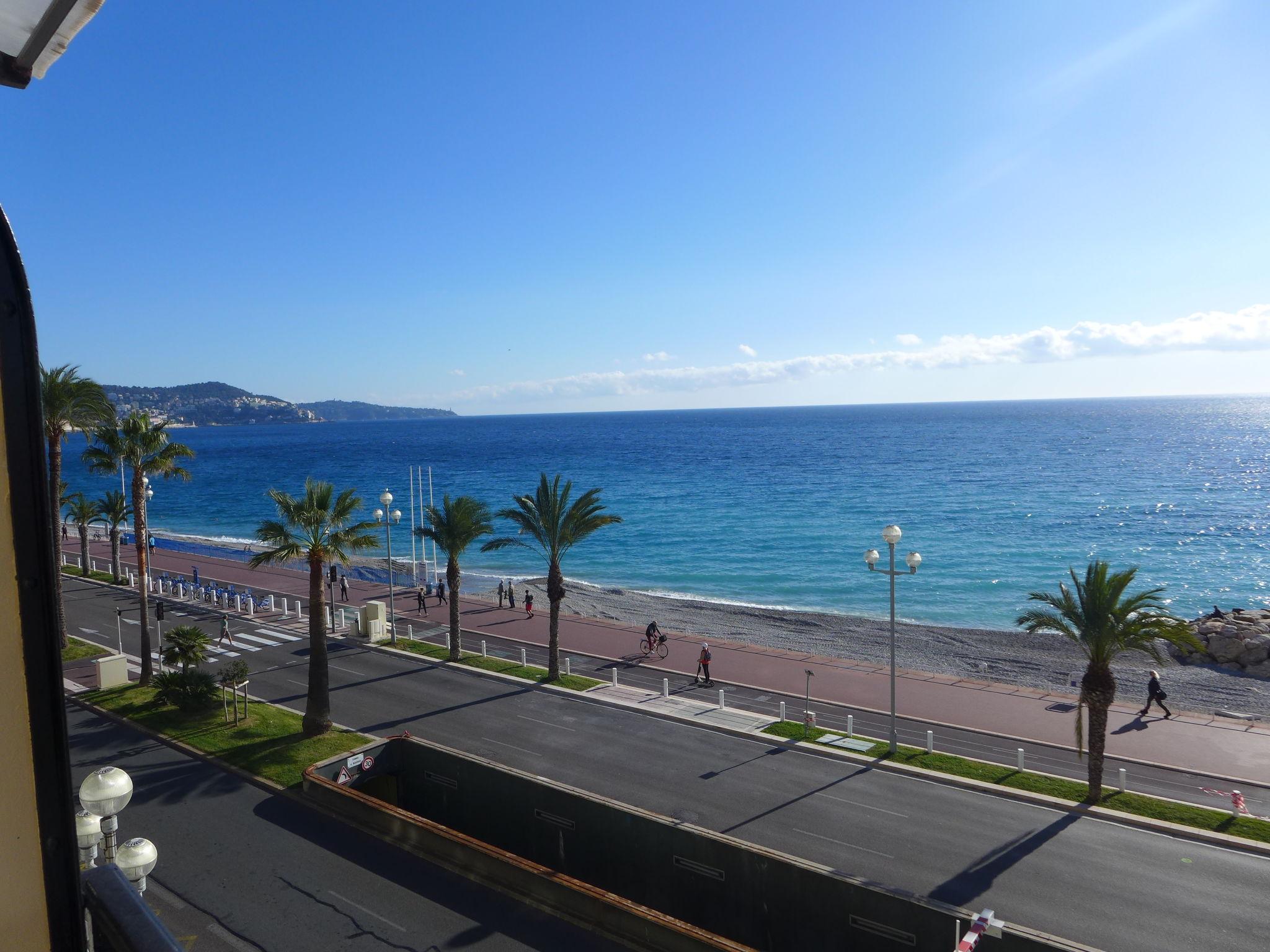 Photo 1 - Appartement de 2 chambres à Nice avec vues à la mer