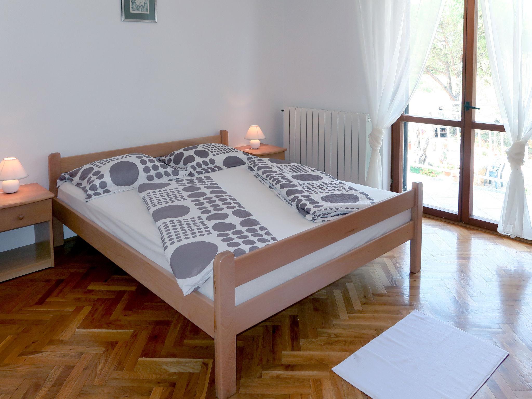 Foto 19 - Apartment mit 3 Schlafzimmern in Sveta Nedelja mit schwimmbad und blick aufs meer
