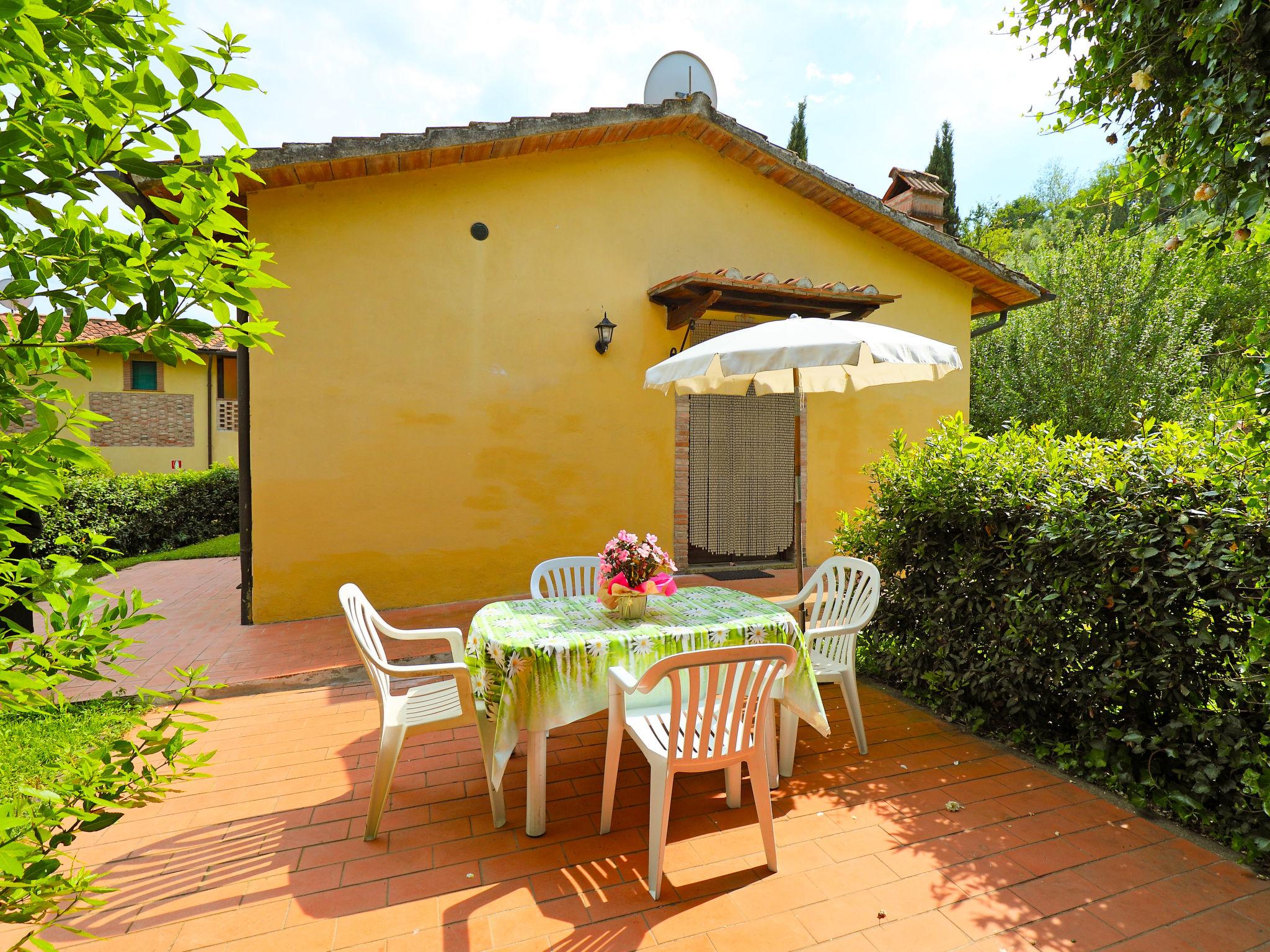 Foto 4 - Casa de 2 quartos em Montaione com piscina e jardim