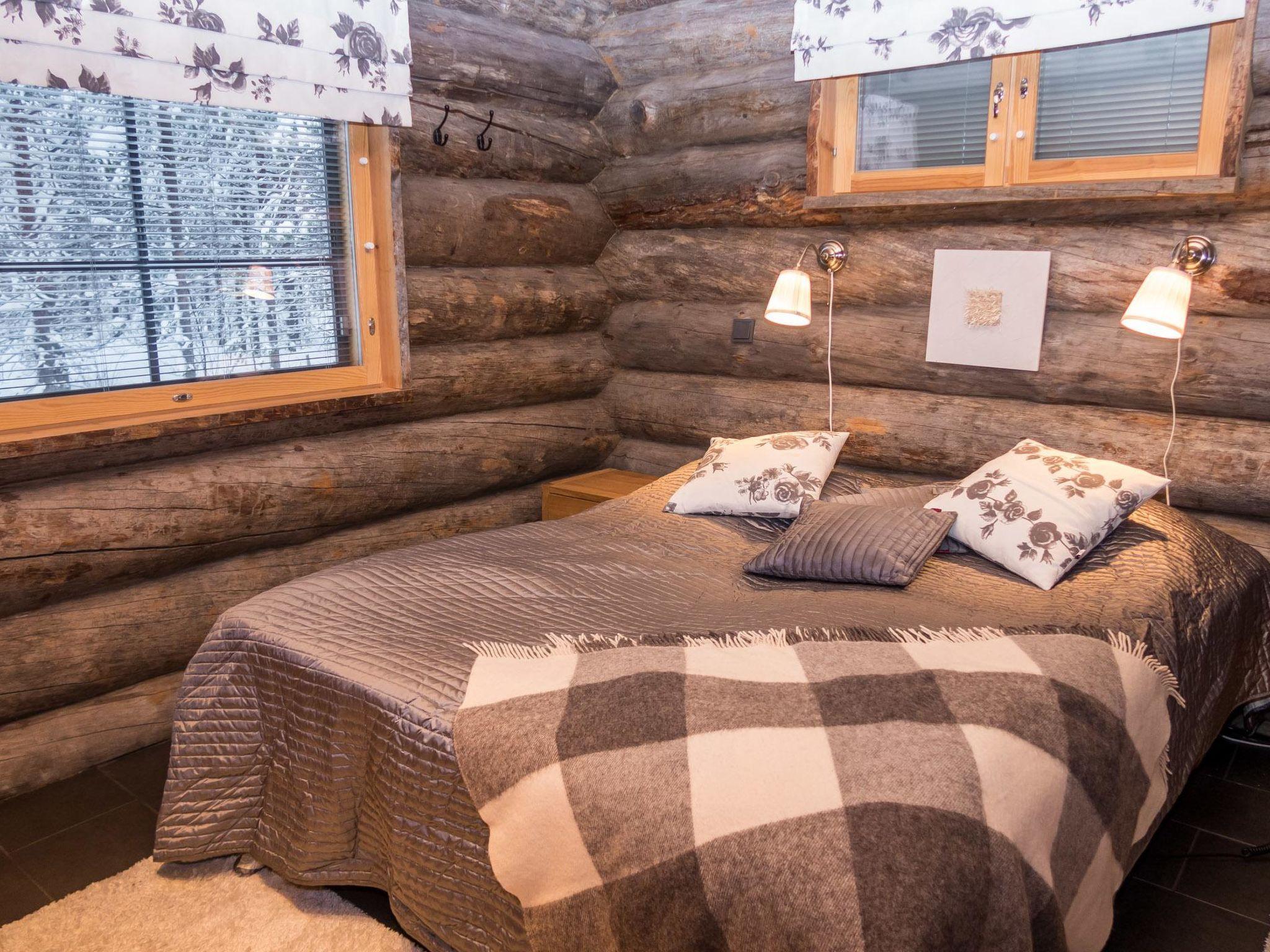 Foto 10 - Casa de 5 habitaciones en Kuusamo con sauna y vistas a la montaña