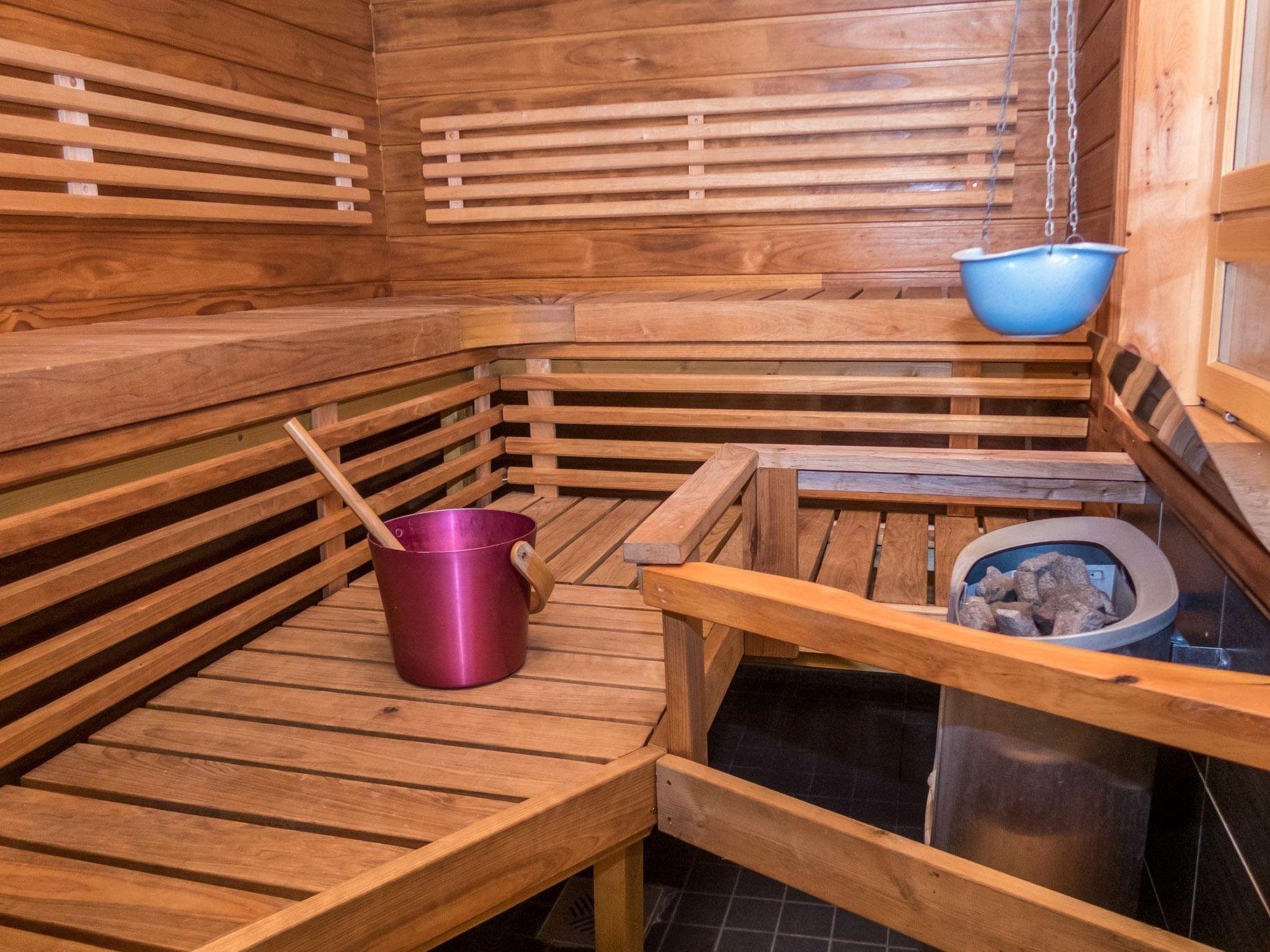 Foto 13 - Casa de 5 quartos em Kuusamo com sauna e vista para a montanha