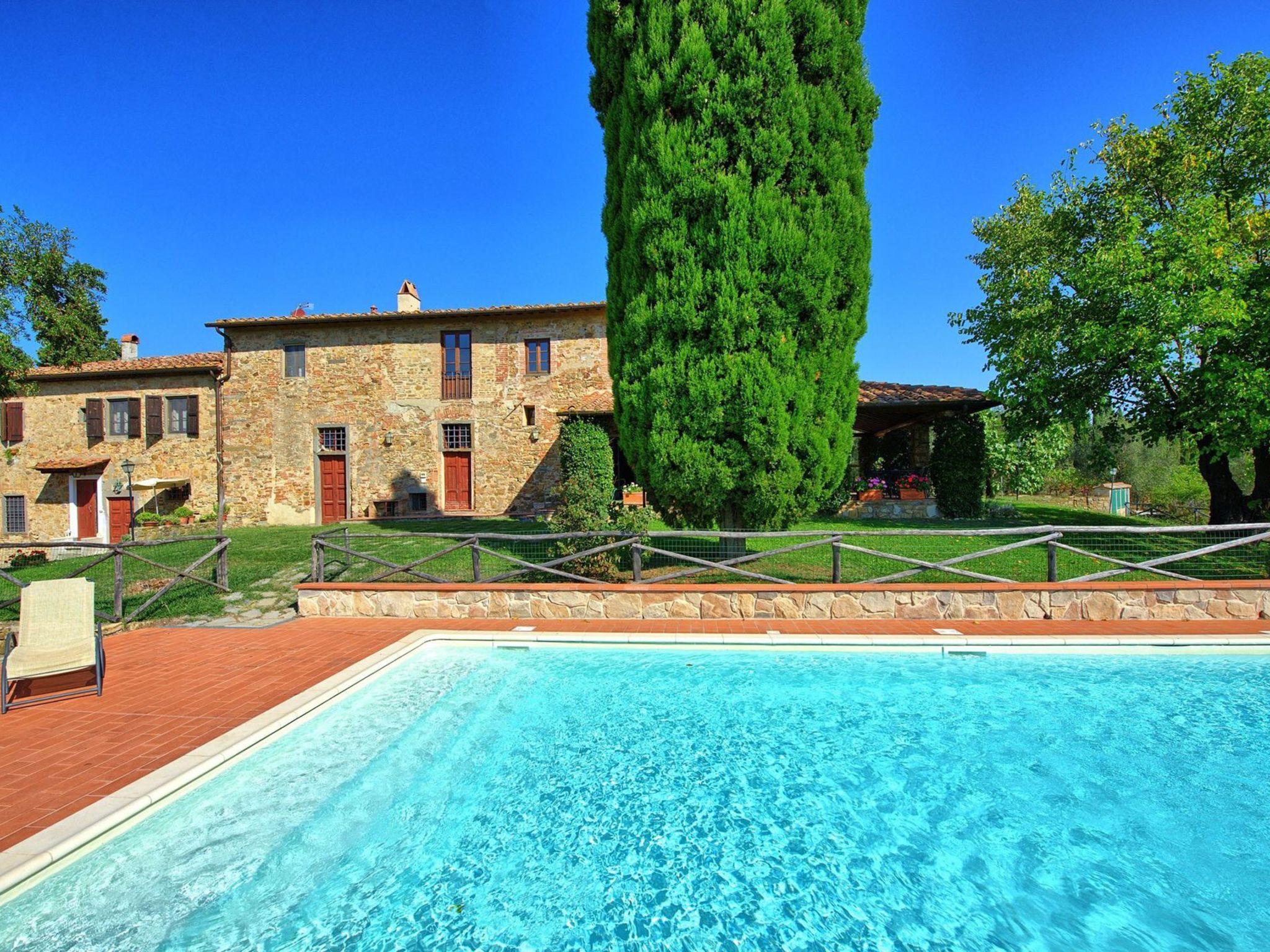 Foto 39 - Haus mit 8 Schlafzimmern in Montelupo Fiorentino mit privater pool und garten