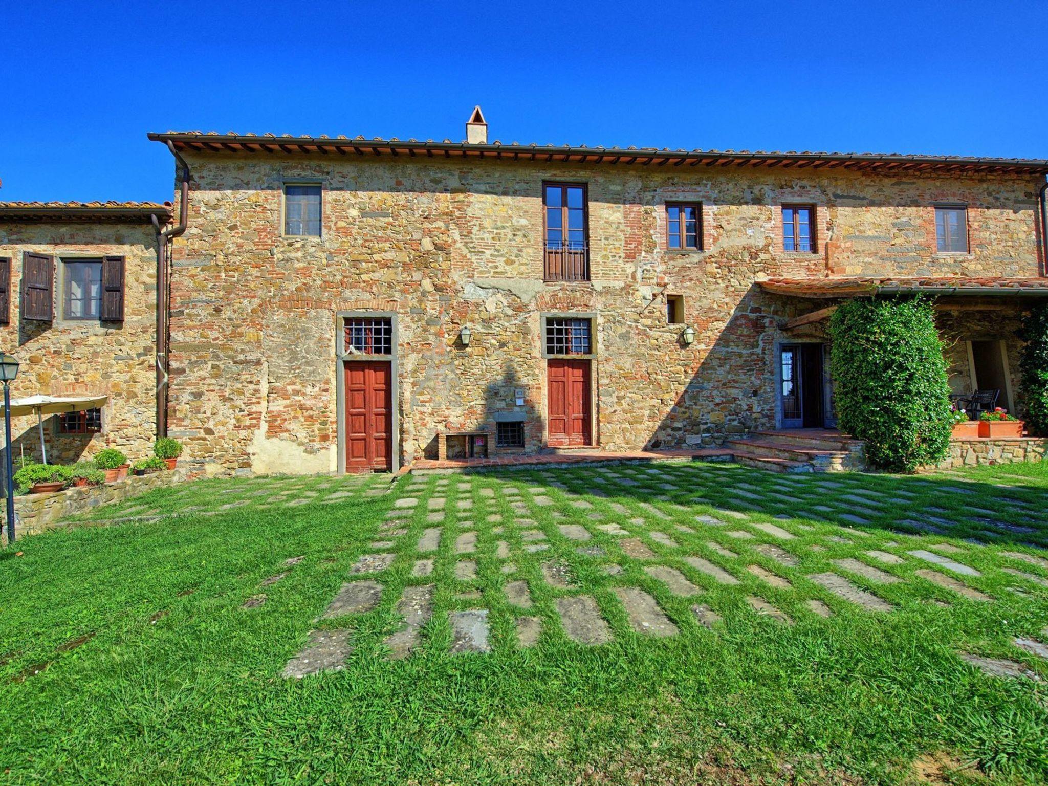 Foto 40 - Casa de 8 habitaciones en Montelupo Fiorentino con piscina privada y jardín