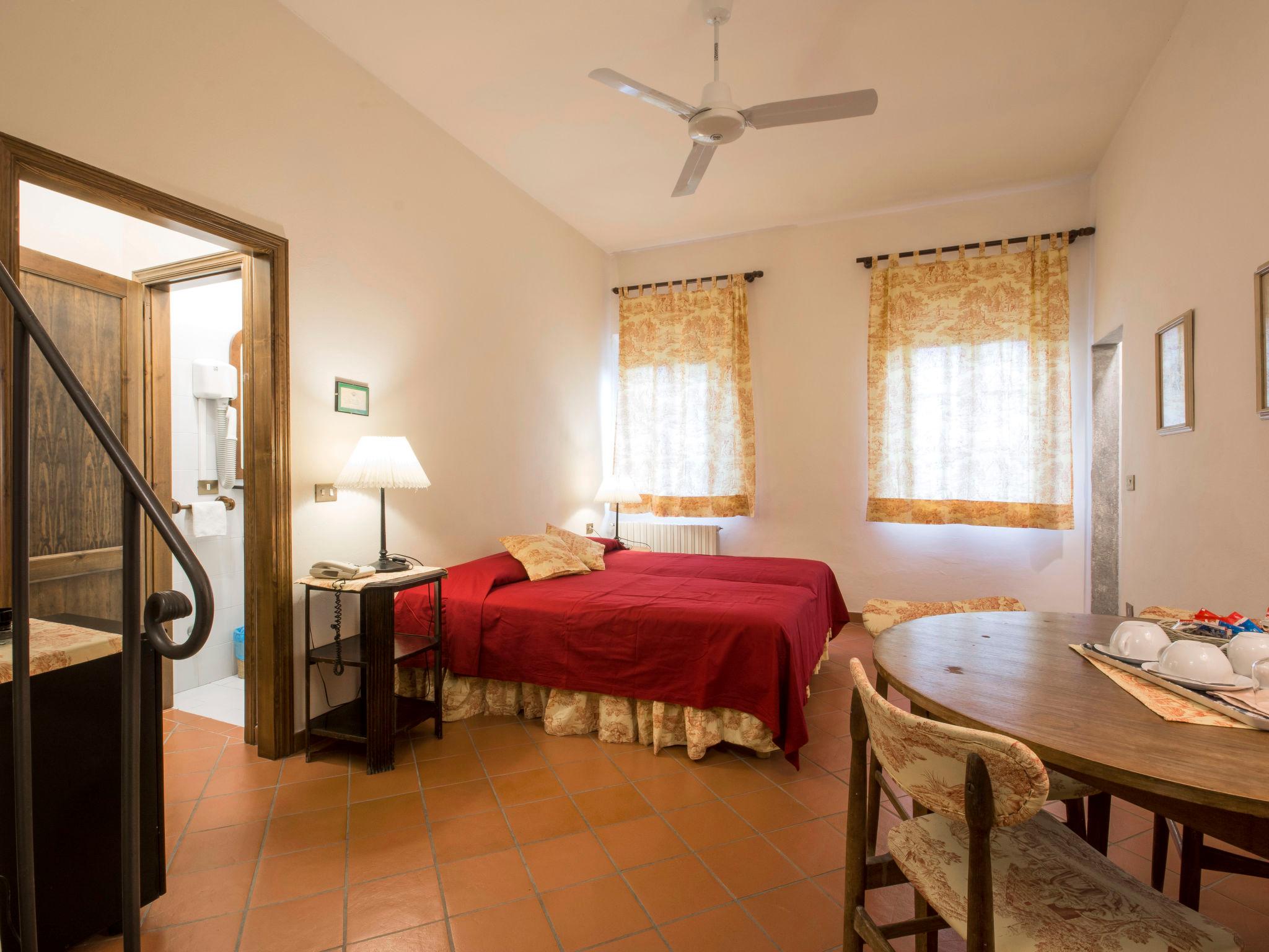 Photo 32 - 8 bedroom House in Montelupo Fiorentino with private pool and garden