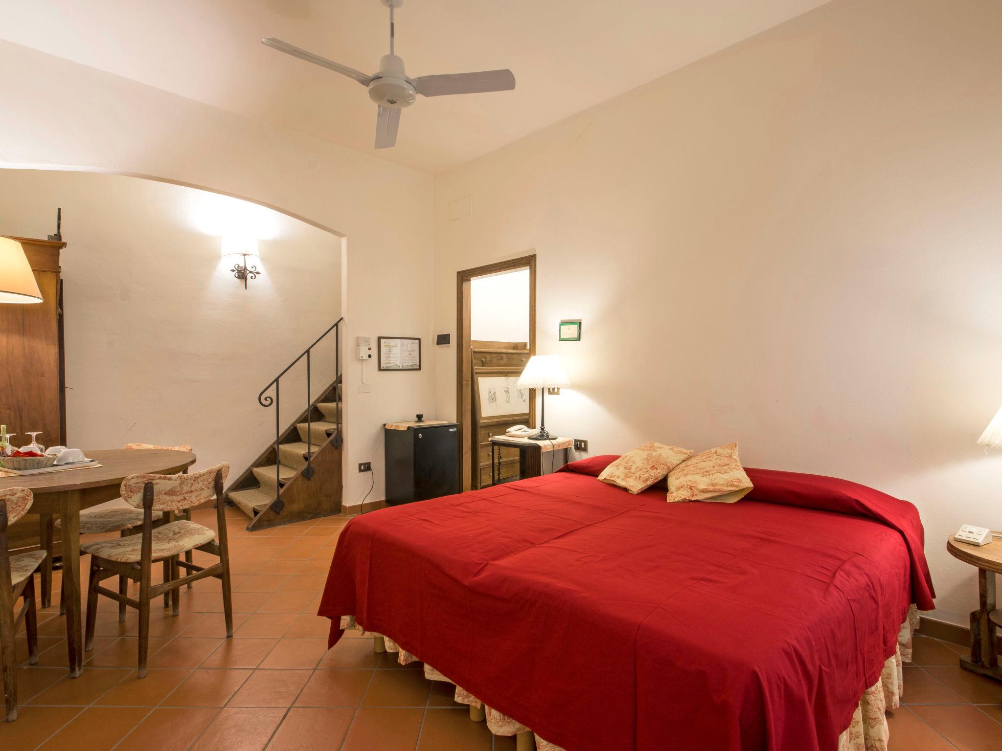 Photo 35 - 8 bedroom House in Montelupo Fiorentino with private pool and garden