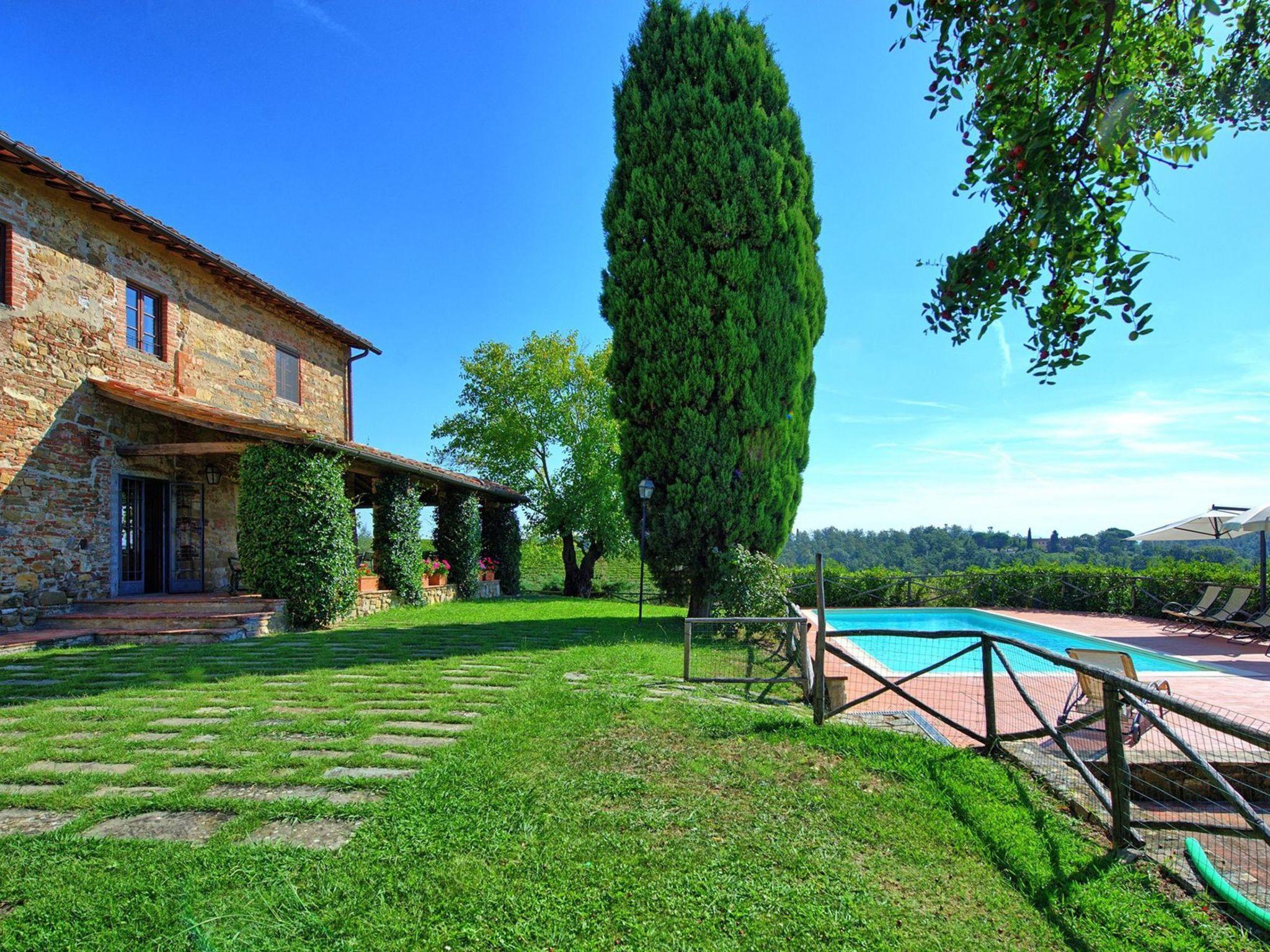 Foto 6 - Casa de 8 habitaciones en Montelupo Fiorentino con piscina privada y jardín