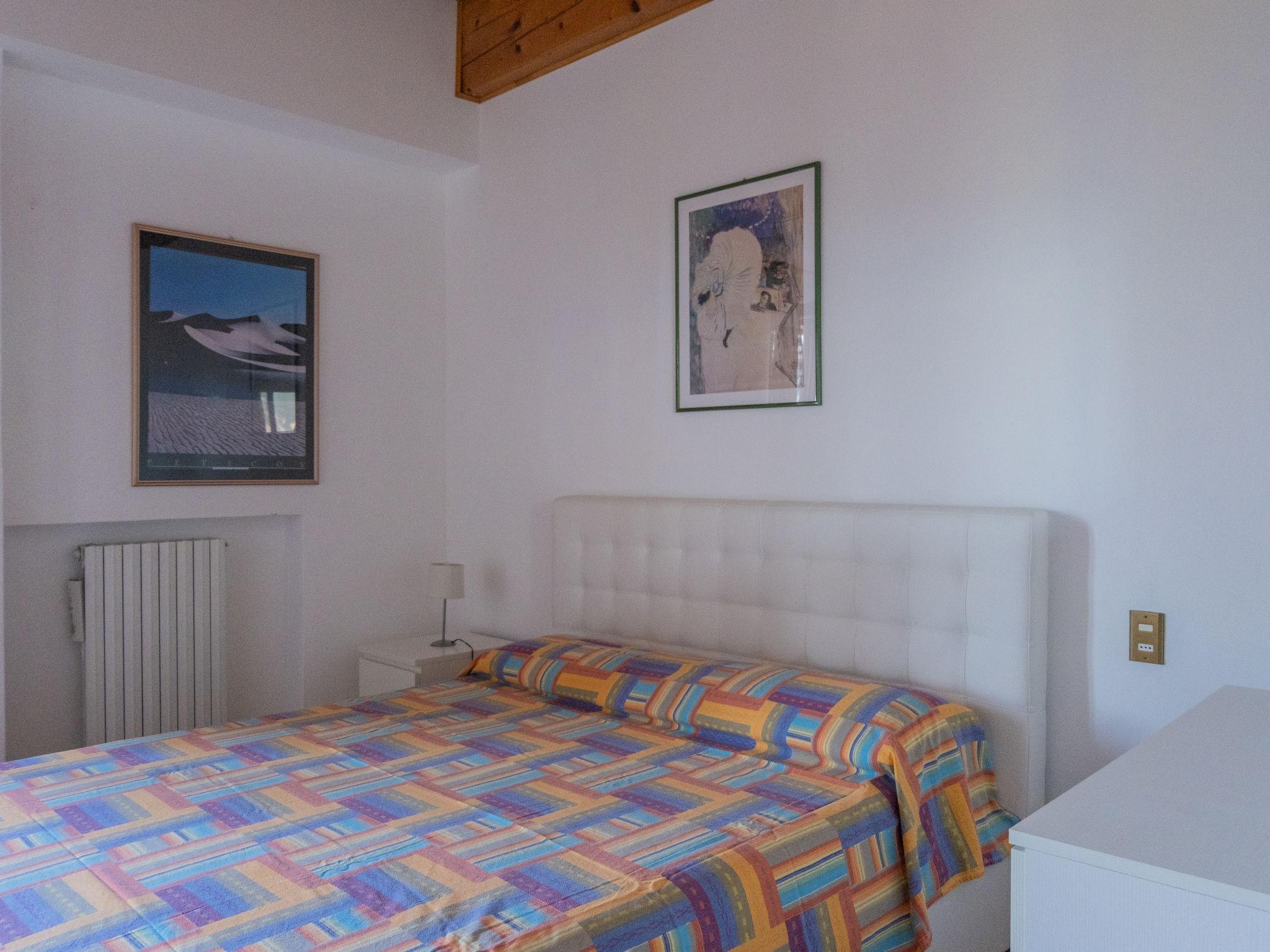 Foto 15 - Appartamento con 1 camera da letto a Brenzone sul Garda con piscina e giardino