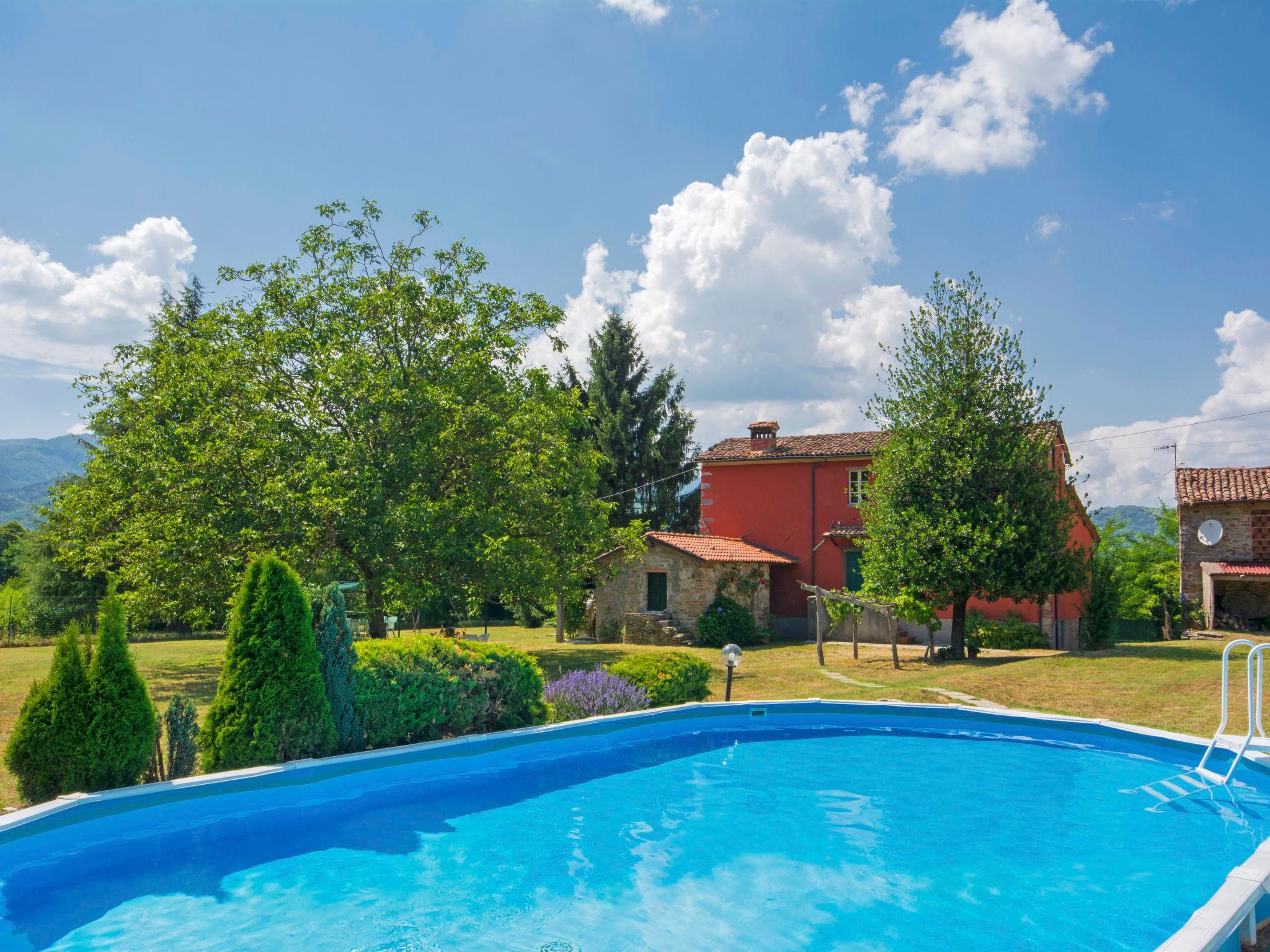 Foto 20 - Casa con 4 camere da letto a Barga con piscina privata e giardino