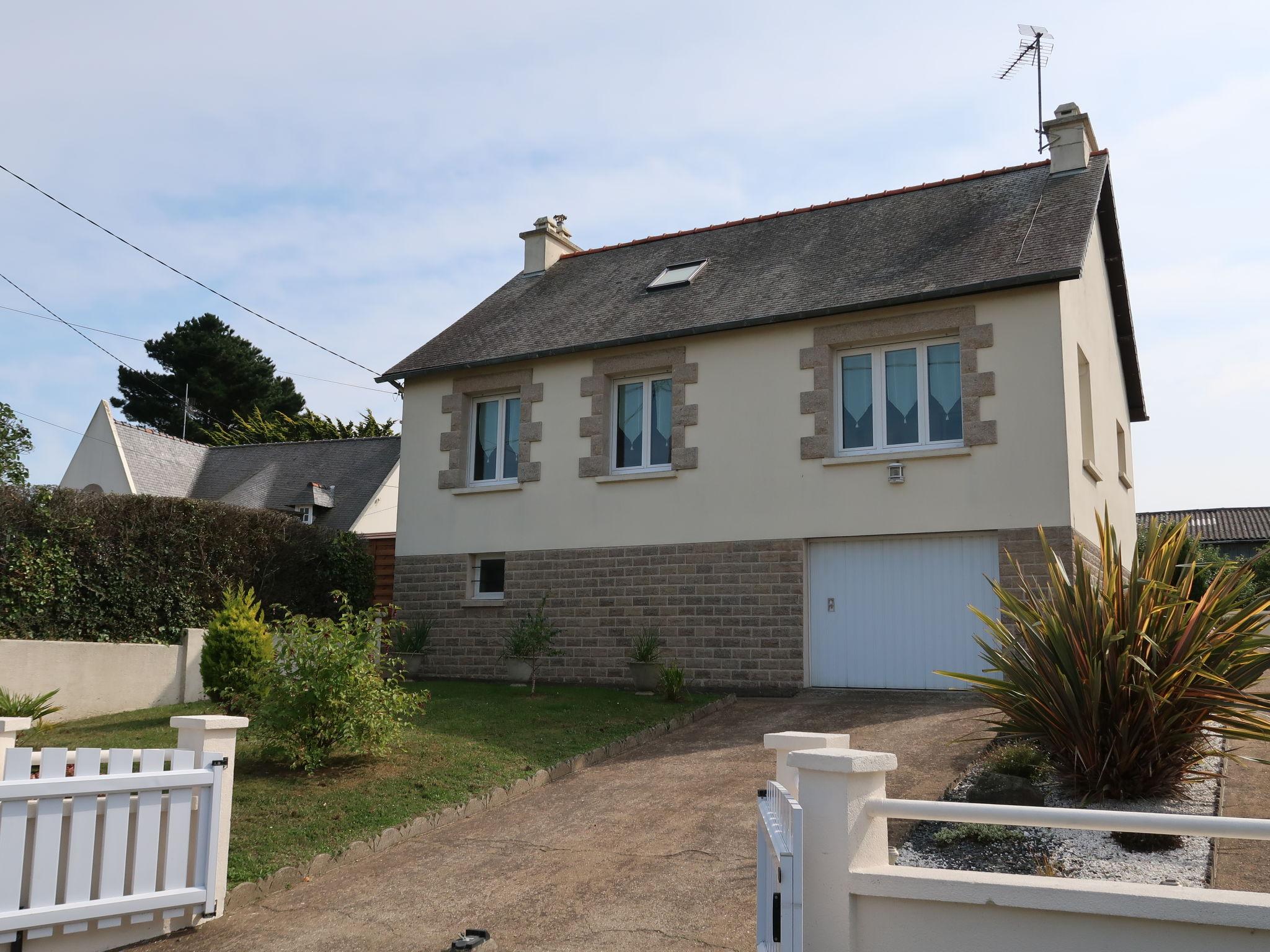 Photo 24 - Maison de 4 chambres à Plérin avec jardin et vues à la mer